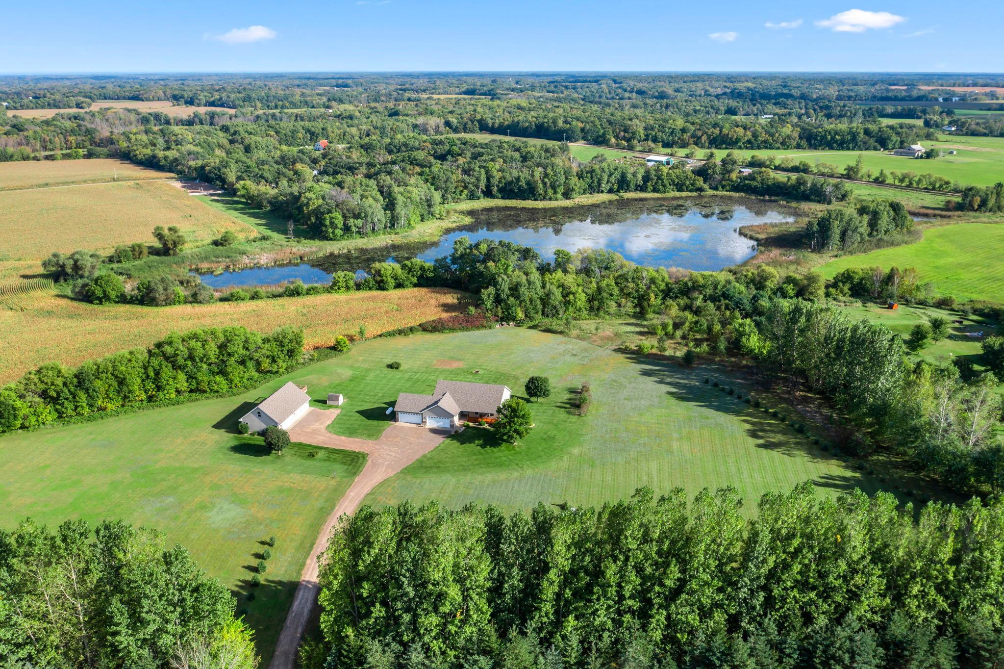 35219 Isetta Trail NE