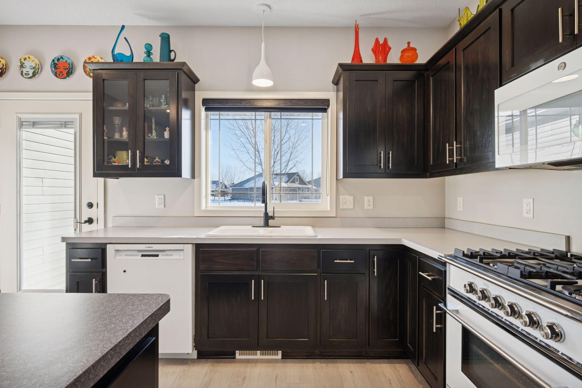 706 Roosevelt Street S