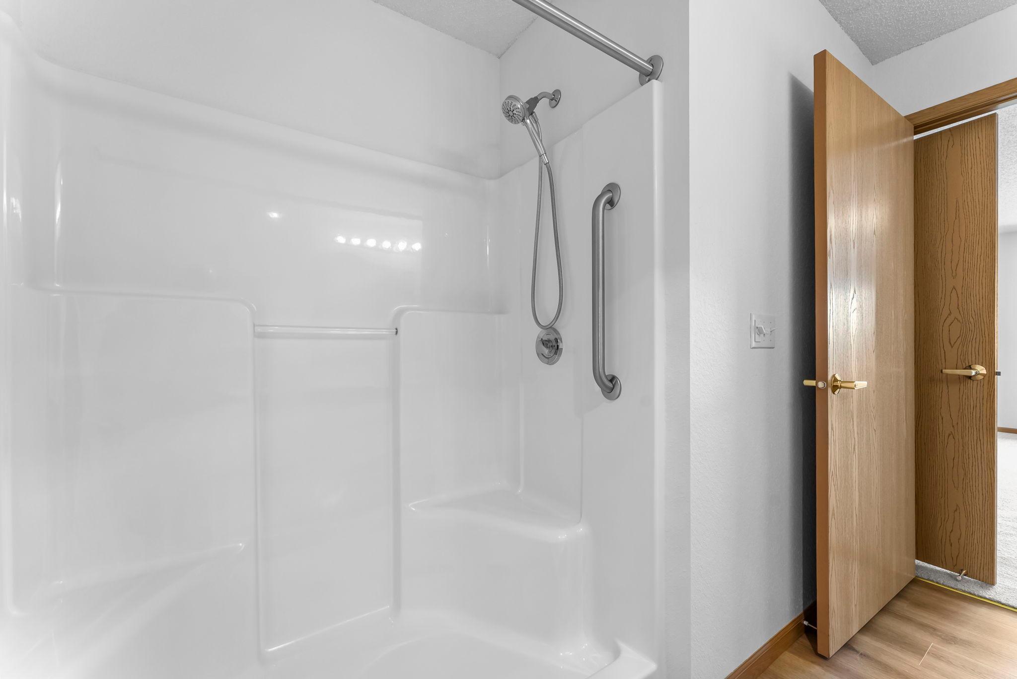 2155 6th Lane SE Unit: 208