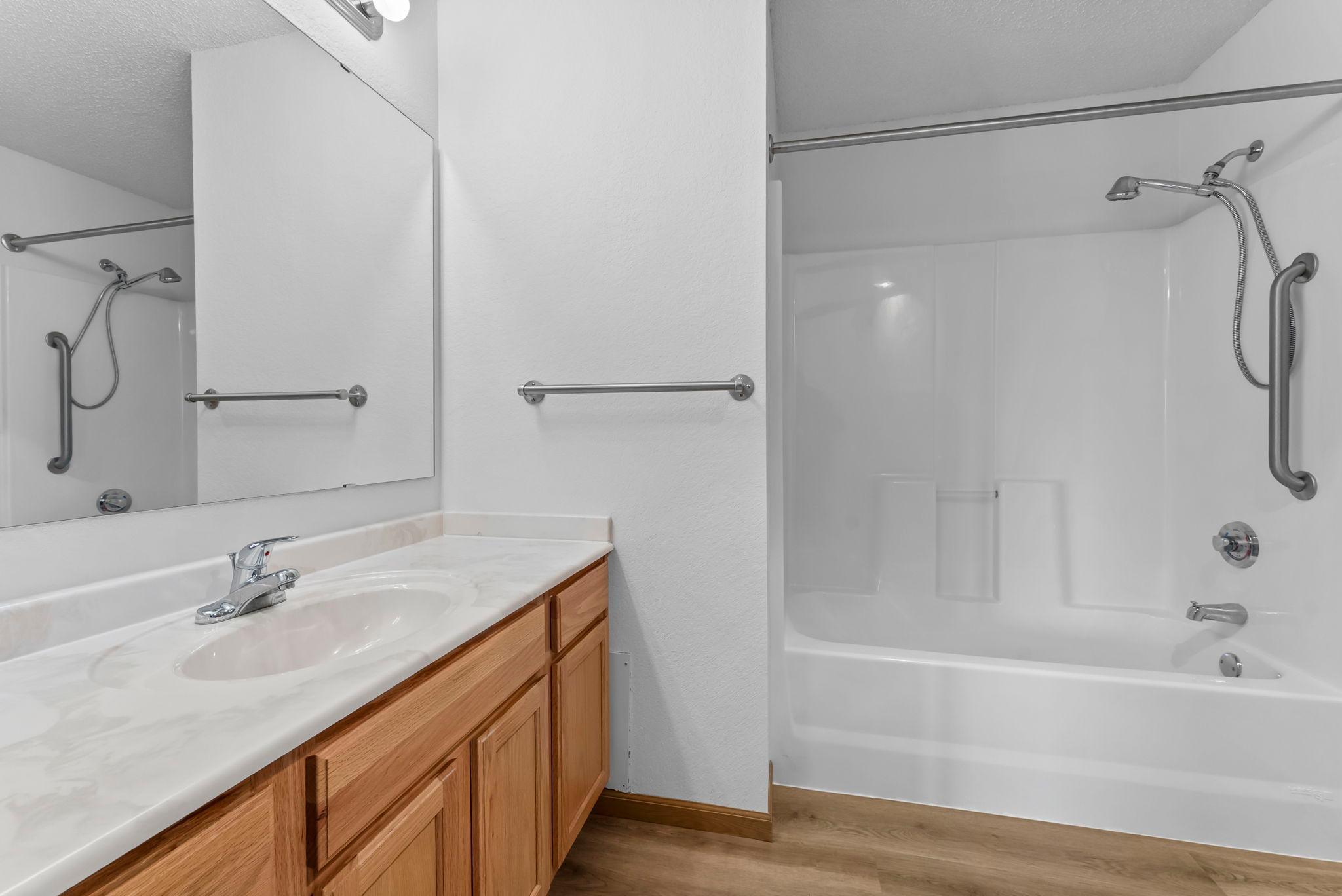 2155 6th Lane SE Unit: 208