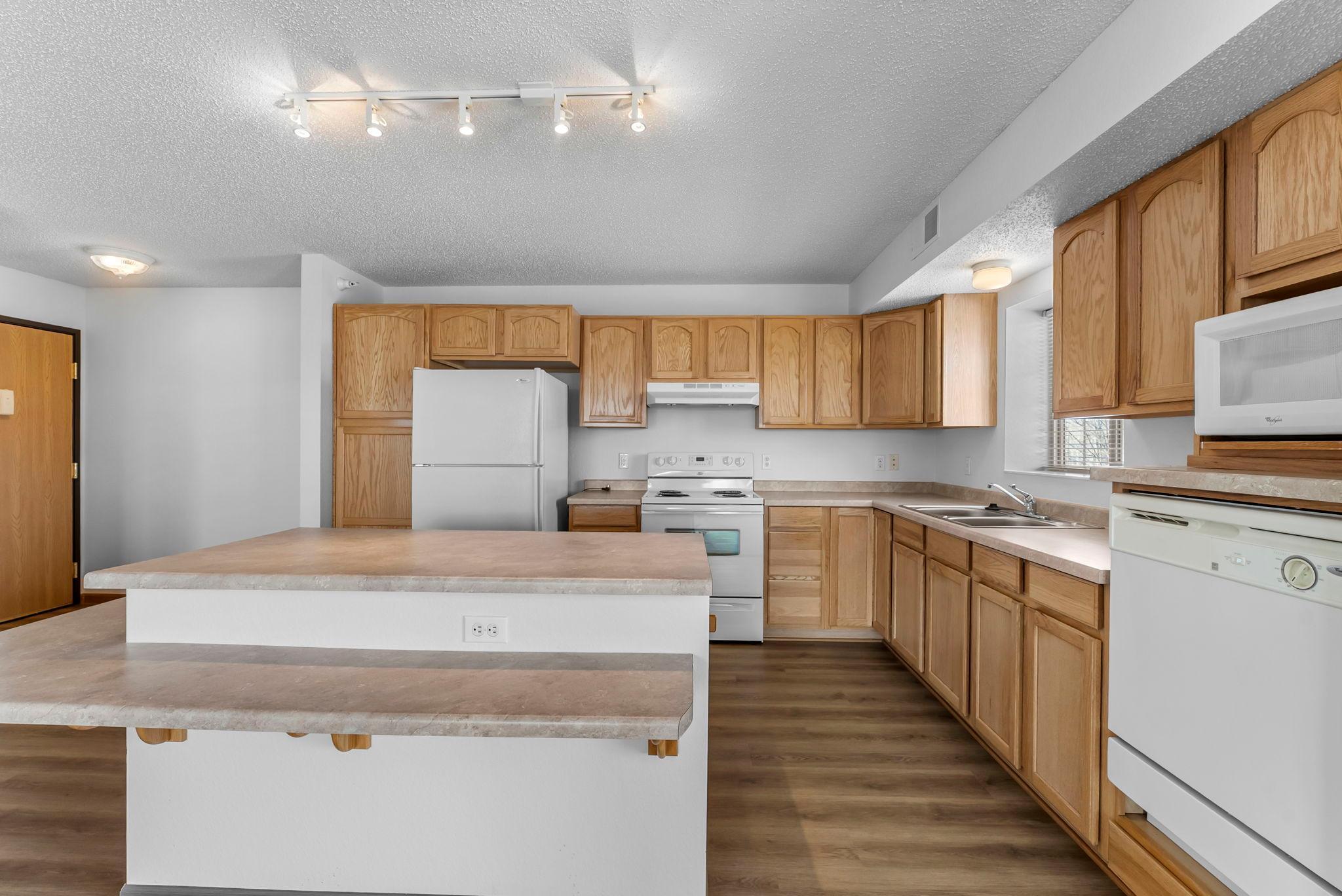 2155 6th Lane SE Unit: 208