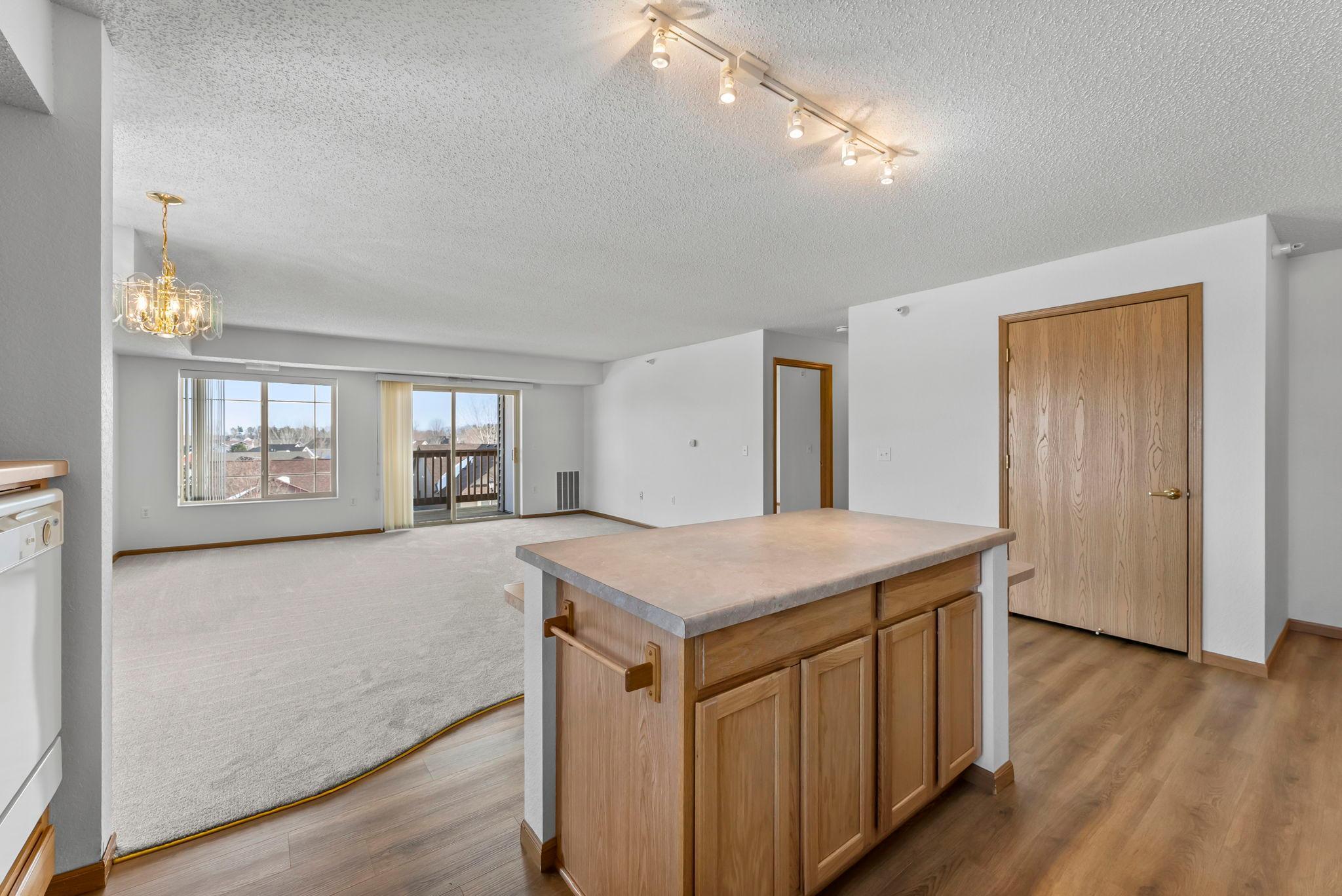 2155 6th Lane SE Unit: 208