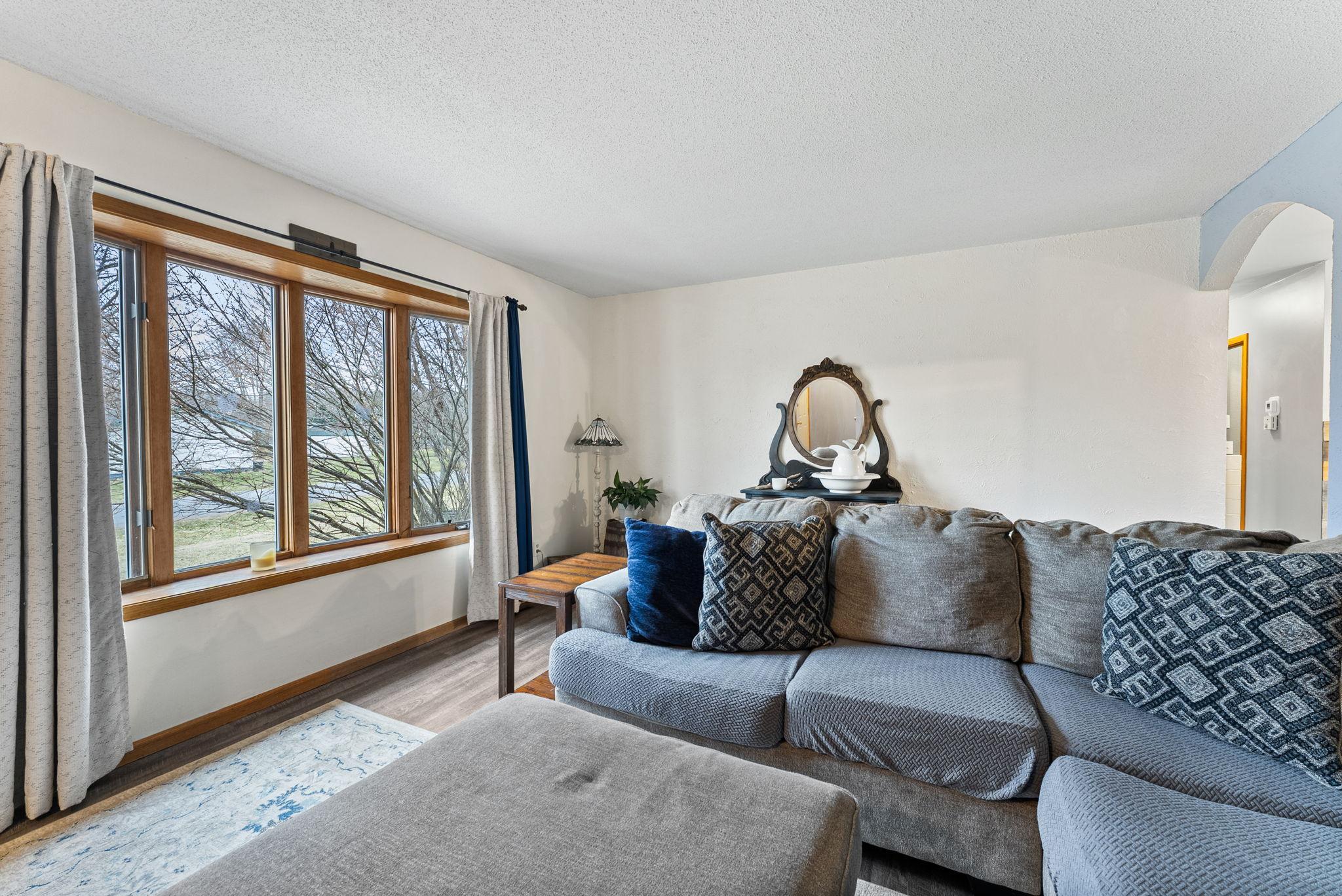 900 Southview Avenue