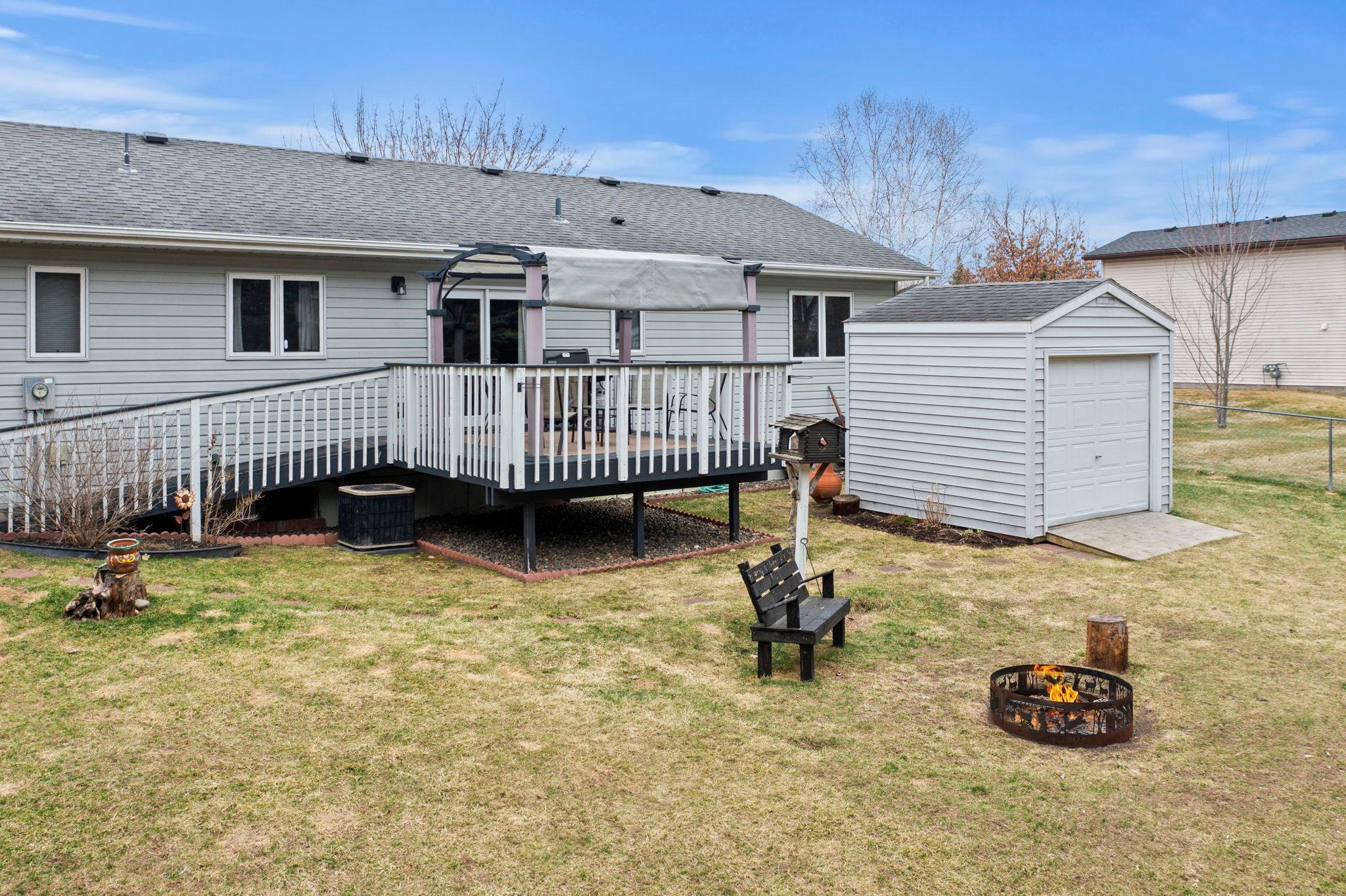 900 Southview Avenue