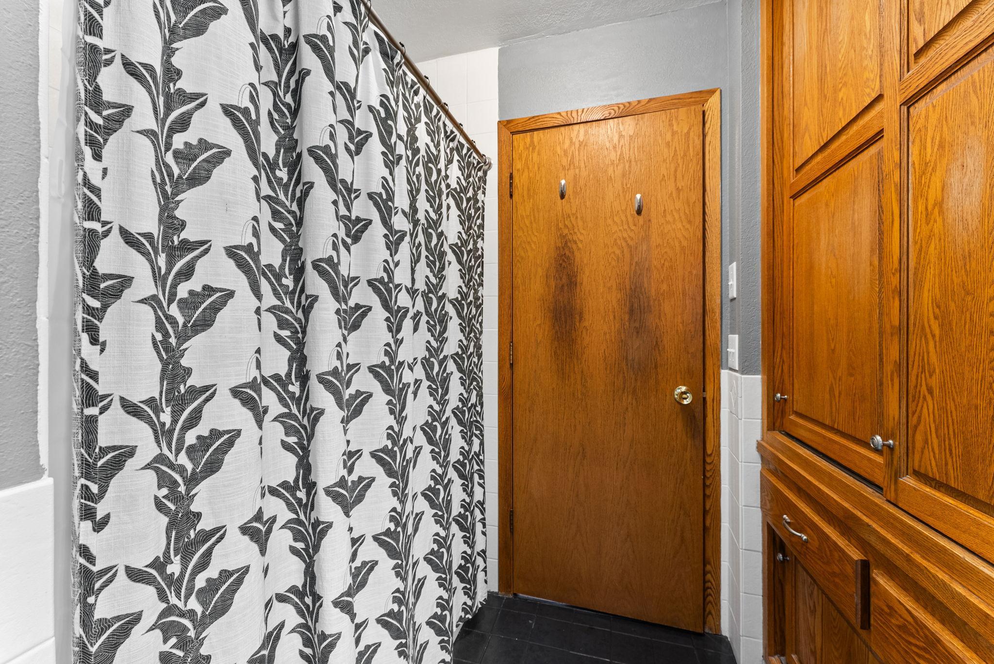 900 Southview Avenue