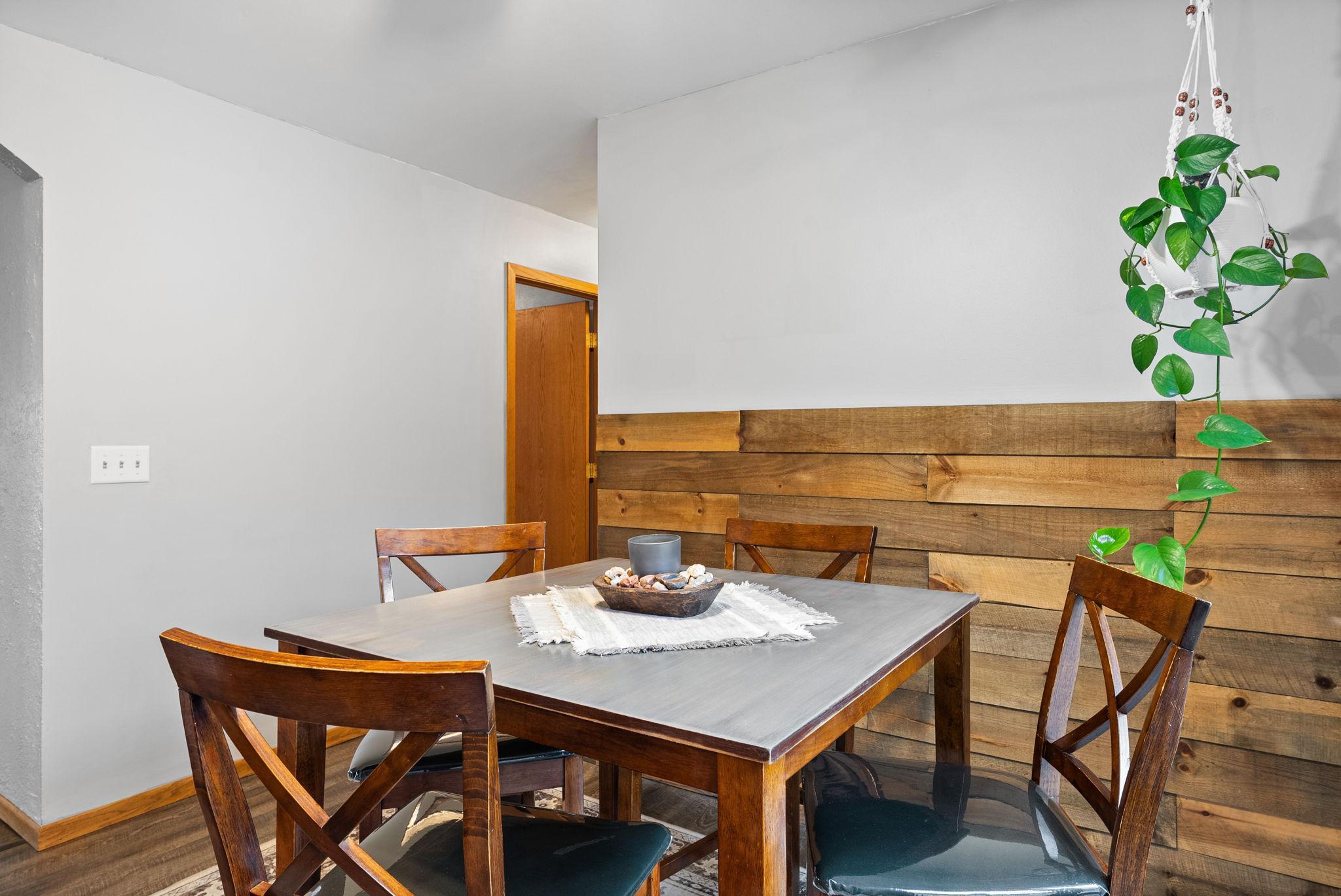 900 Southview Avenue