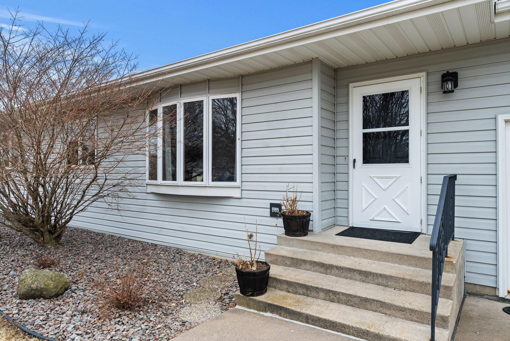 900 Southview Avenue