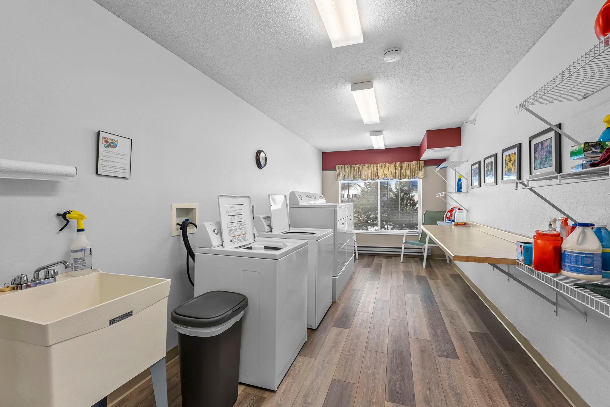 2155 6th Lane SE Unit: 101