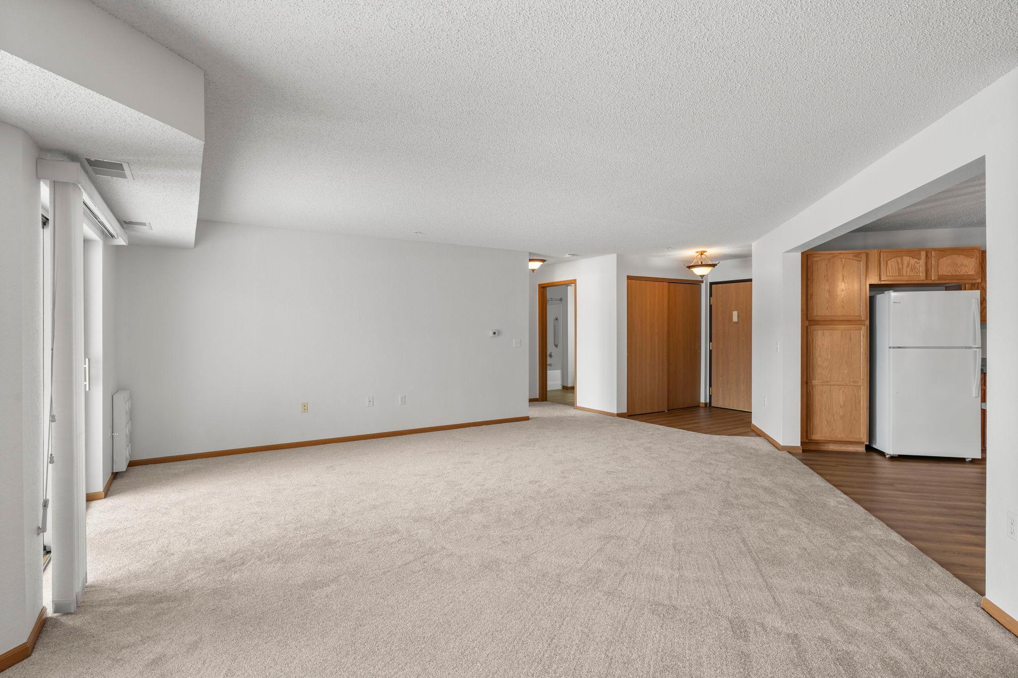 2155 6th Lane SE Unit: 101