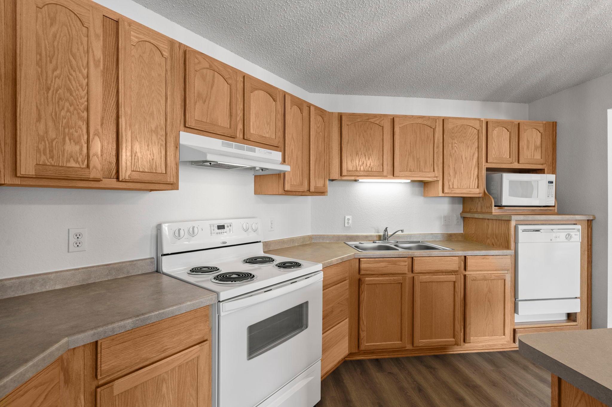 2155 6th Lane SE Unit: 101