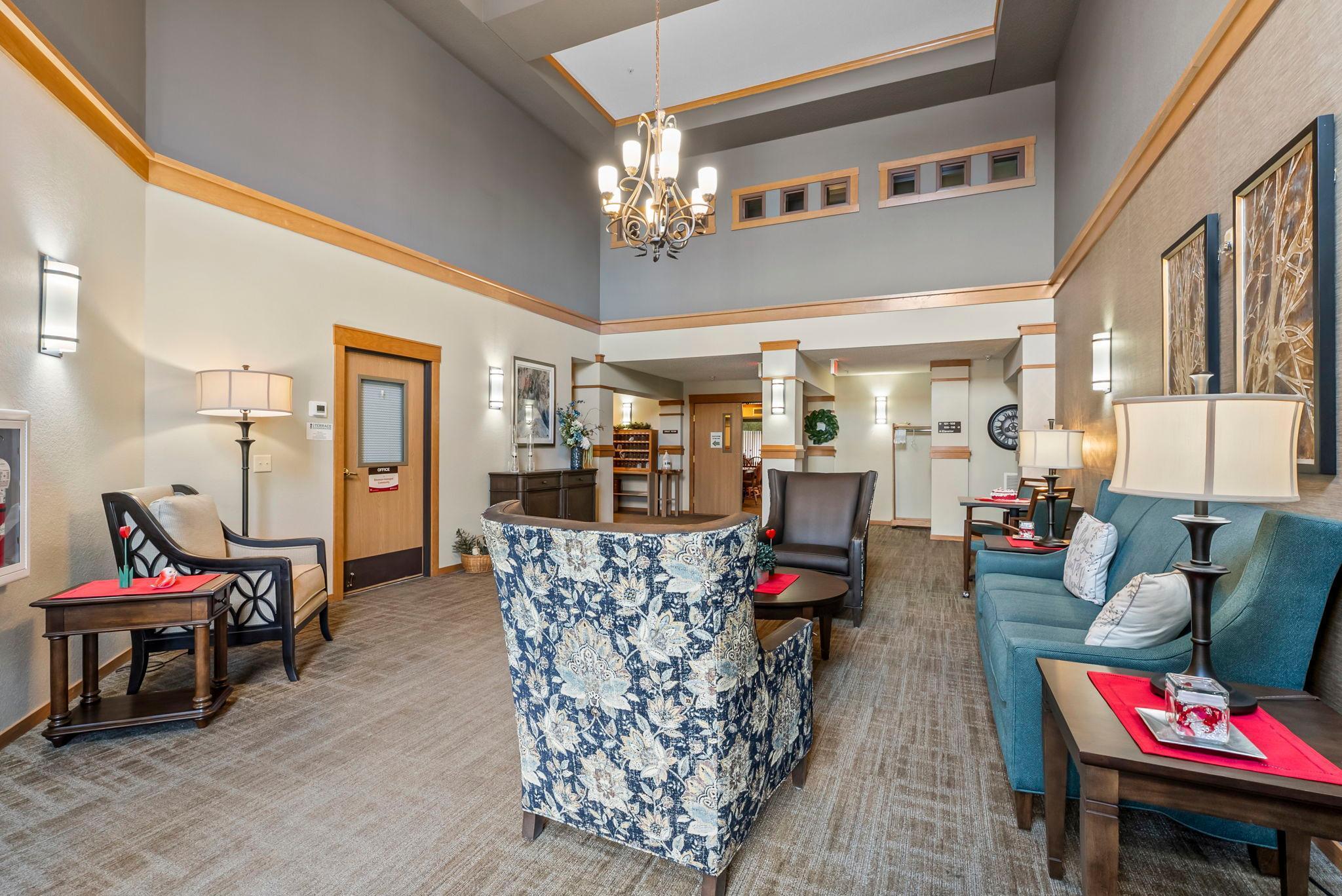 2155 6th Lane SE Unit: 101