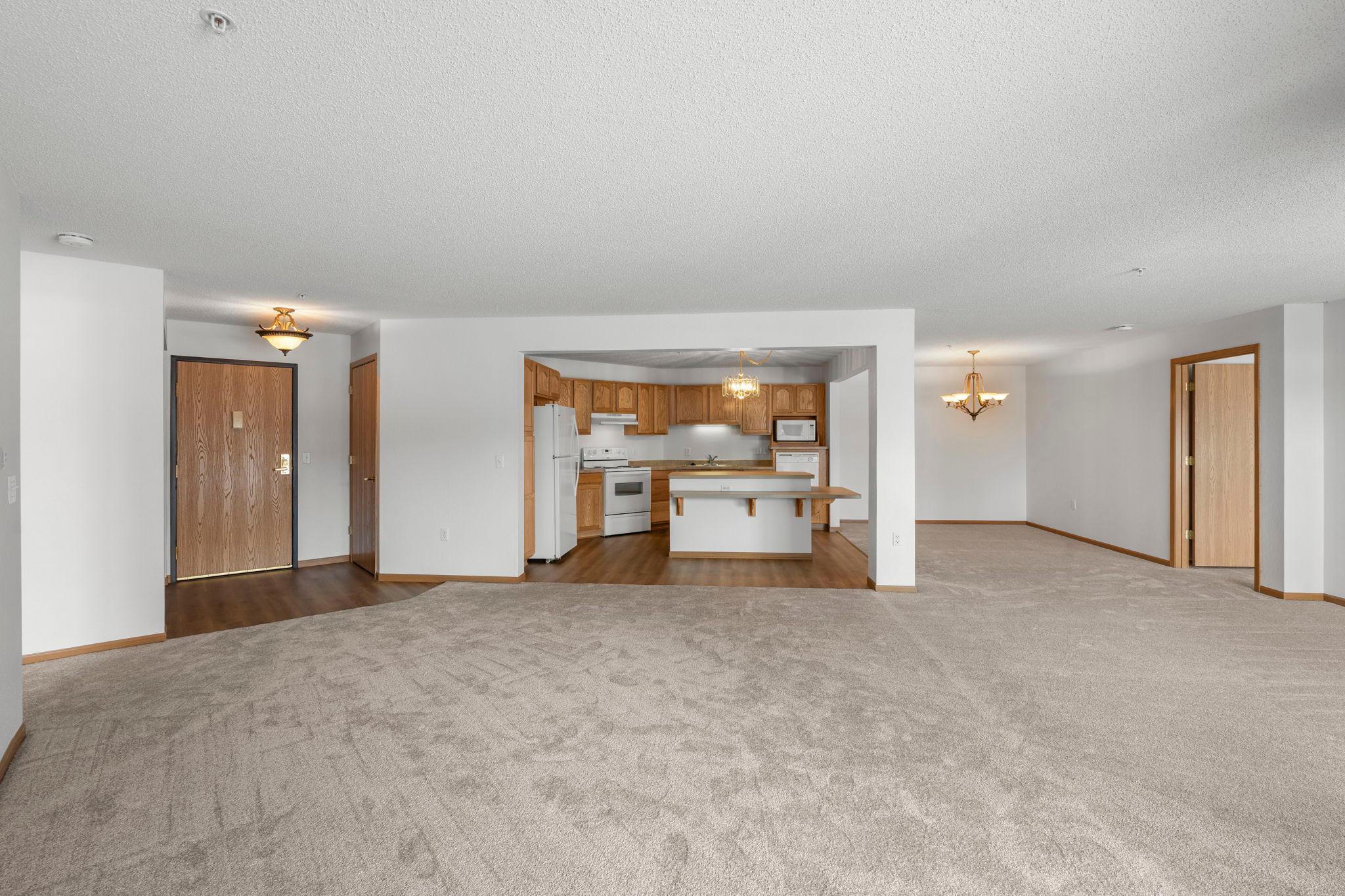 2155 6th Lane SE Unit: 101