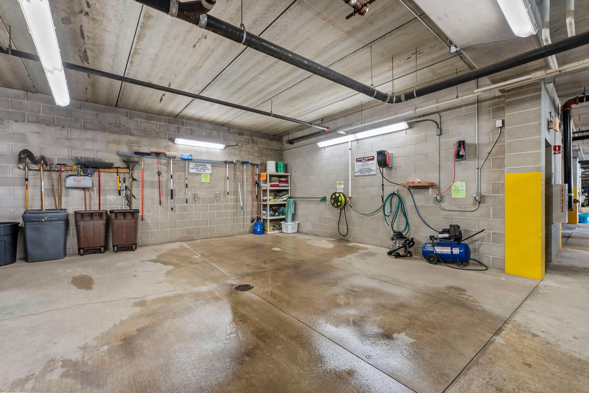 2155 6th Lane SE Unit: 101