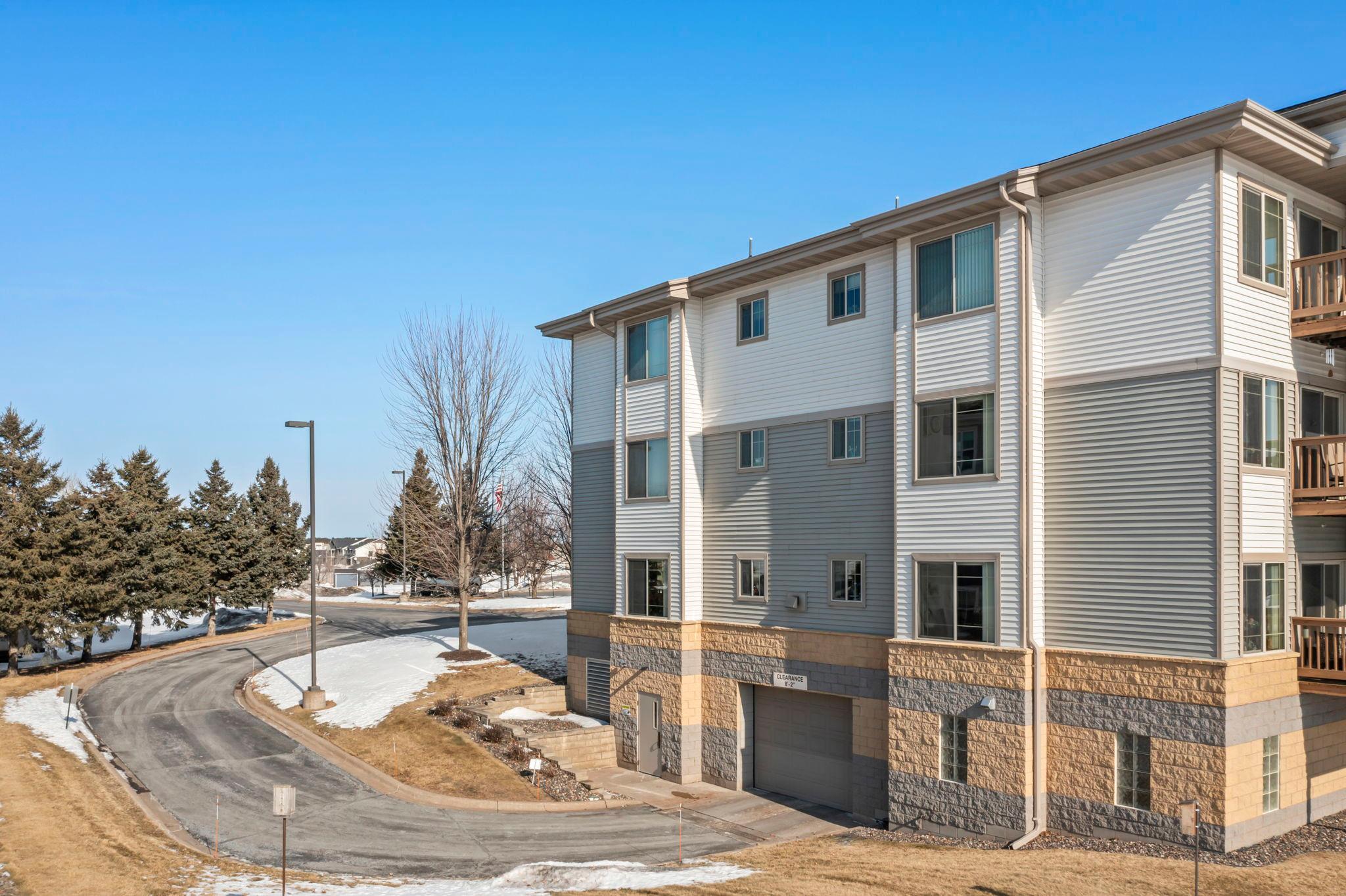 2155 6th Lane SE Unit: 101