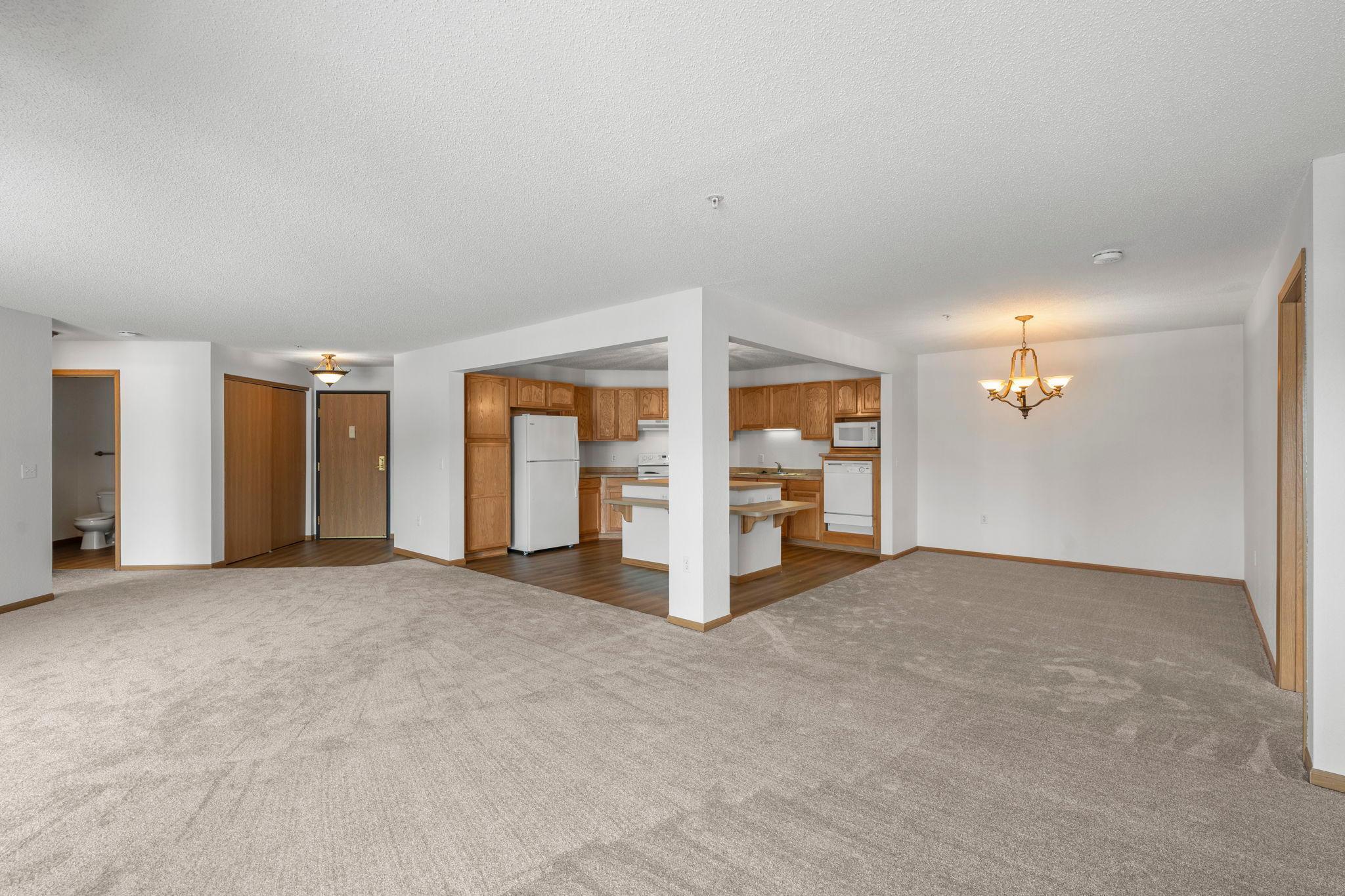 2155 6th Lane SE Unit: 101