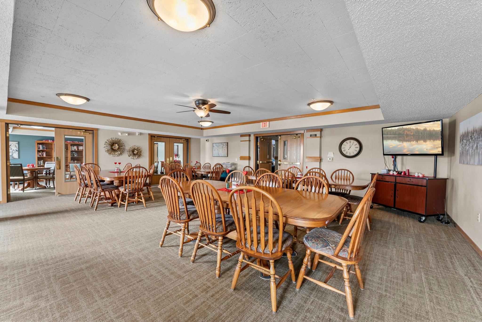 2155 6th Lane SE Unit: 101