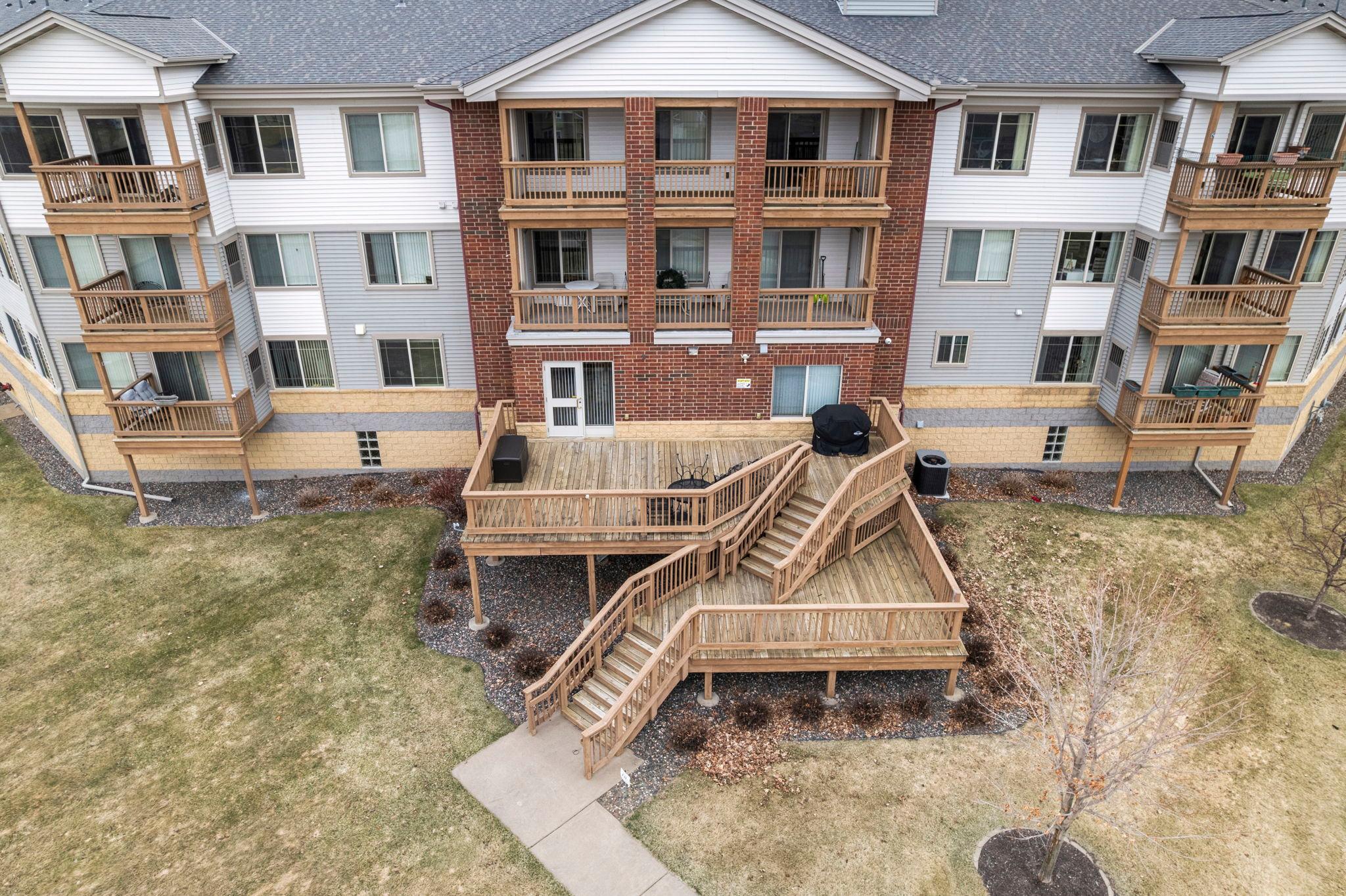 2155 6th Lane SE Unit: 101