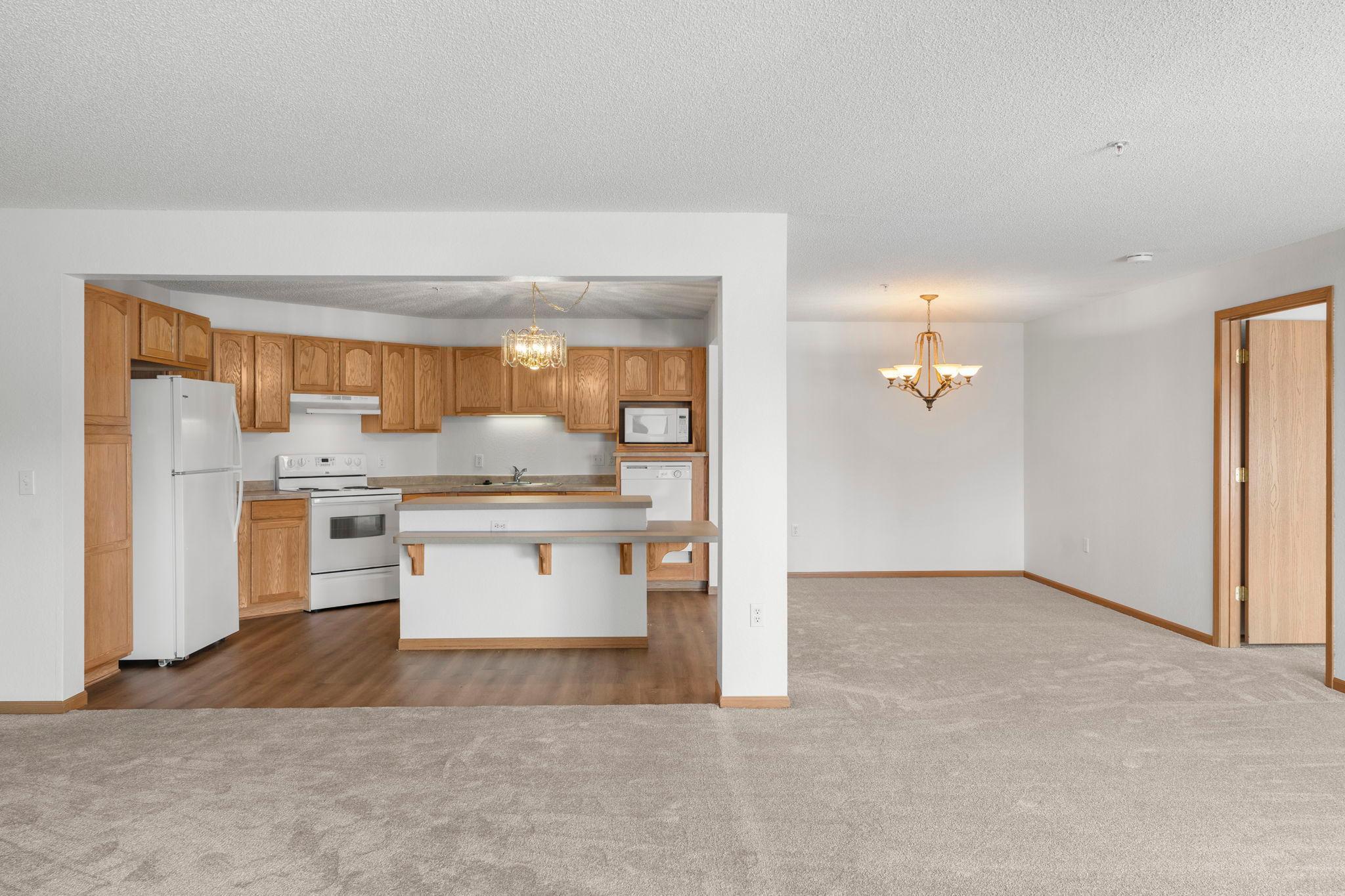 2155 6th Lane SE Unit: 101