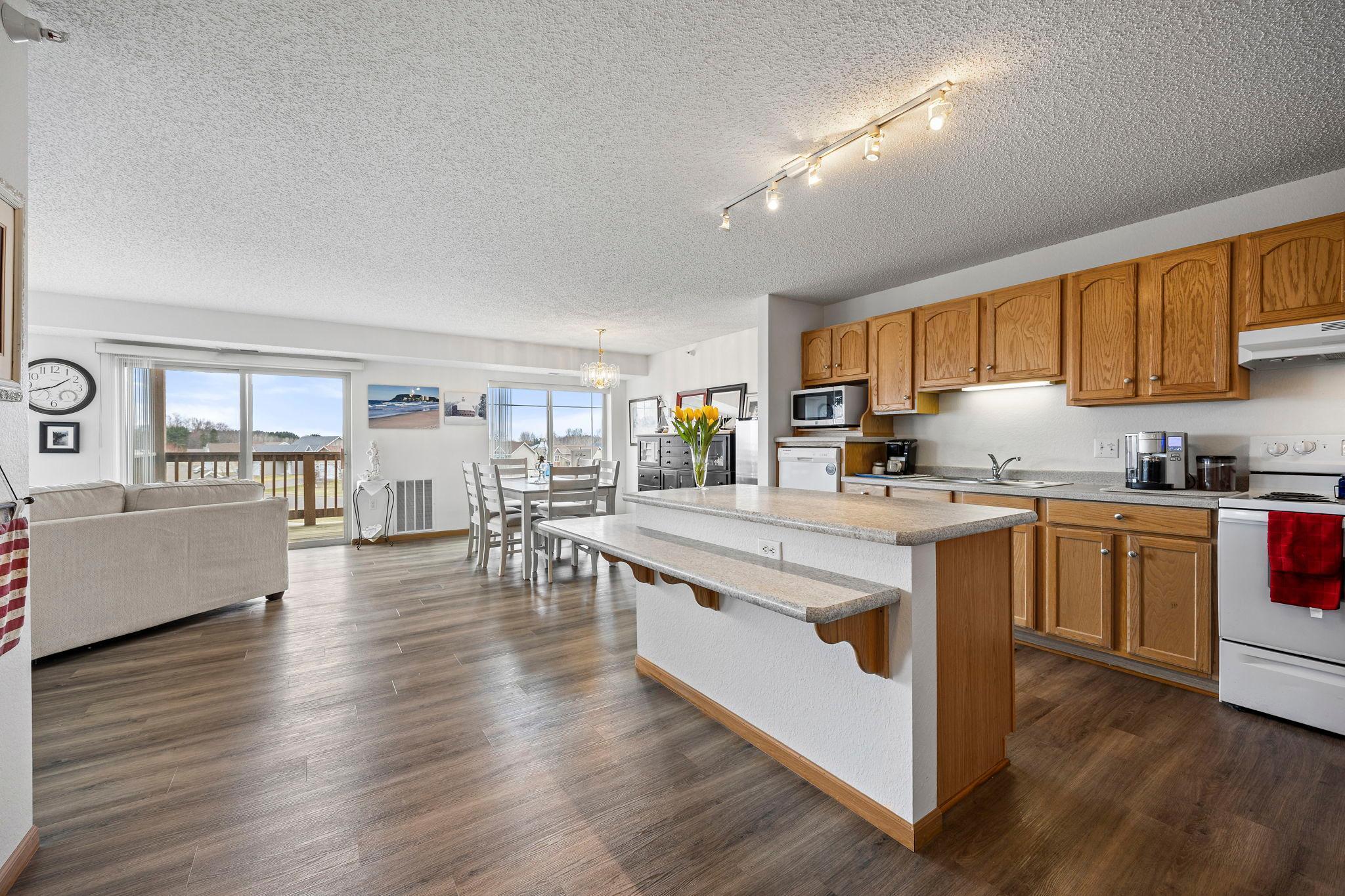 2155 6th Lane SE Unit: 202