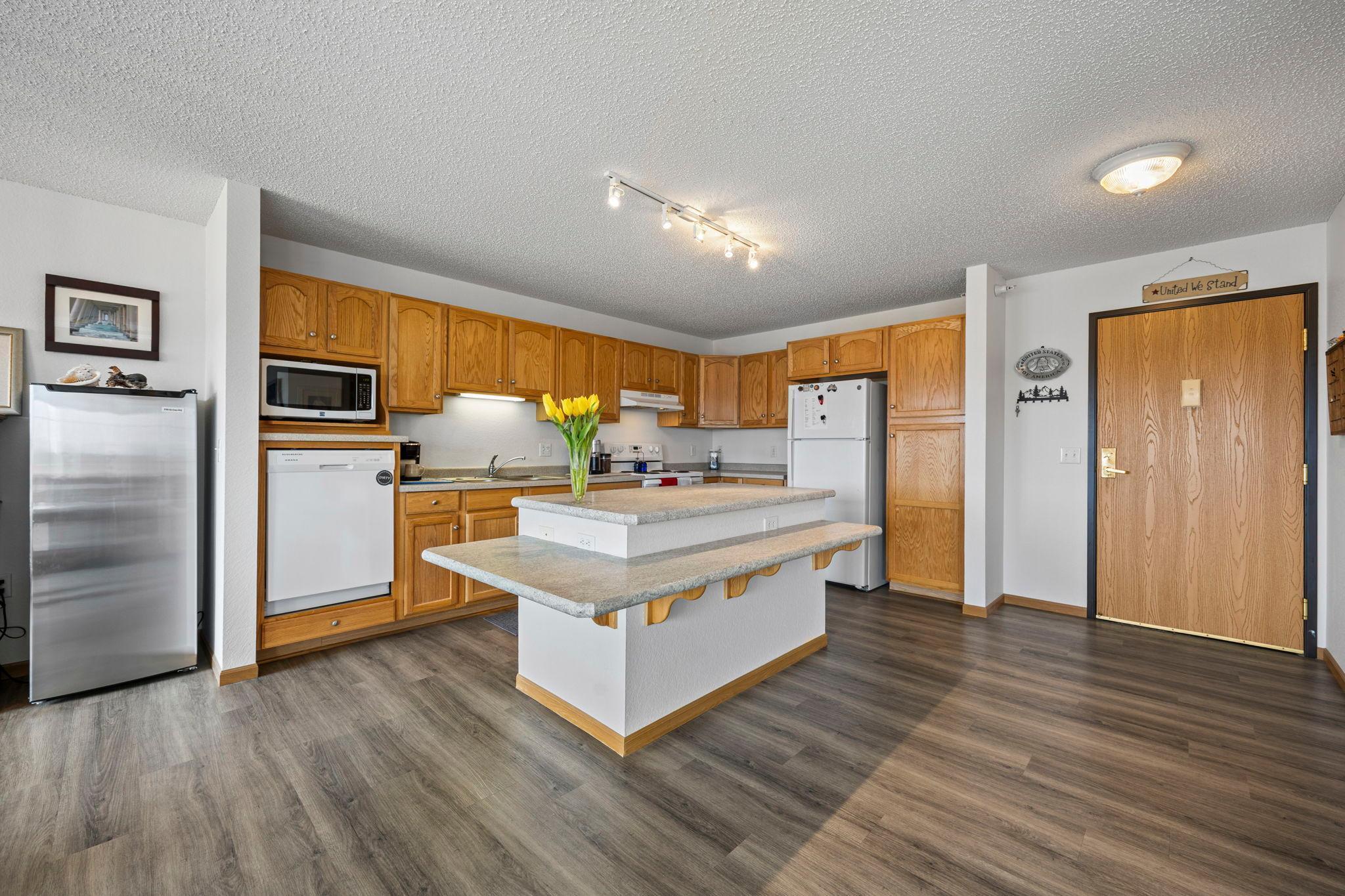 2155 6th Lane SE Unit: 202