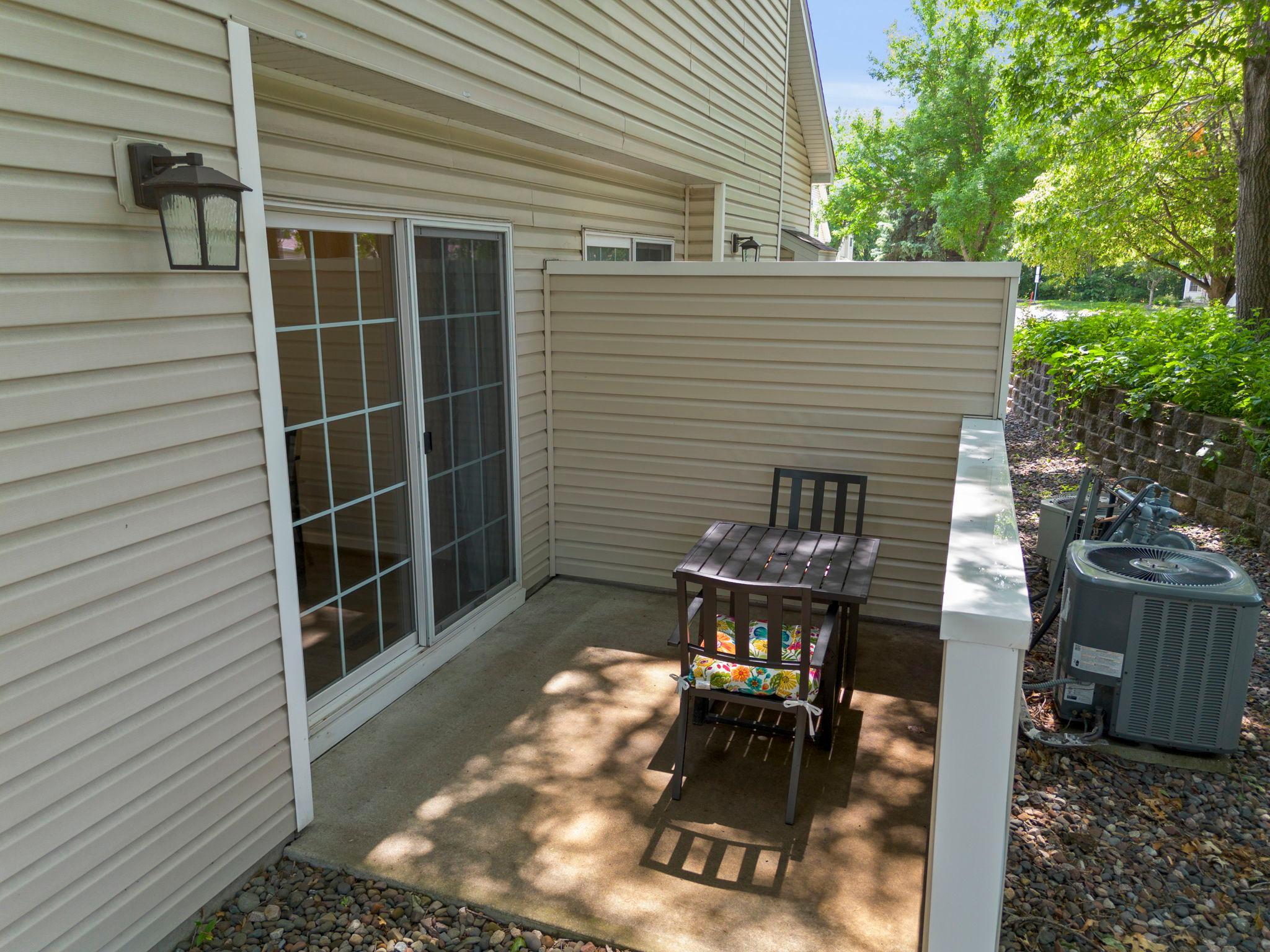 1298 123rd Way NE
