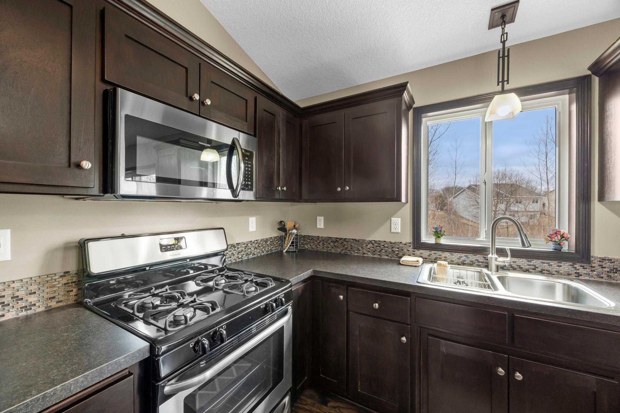 2434 Fillmore Lane SE