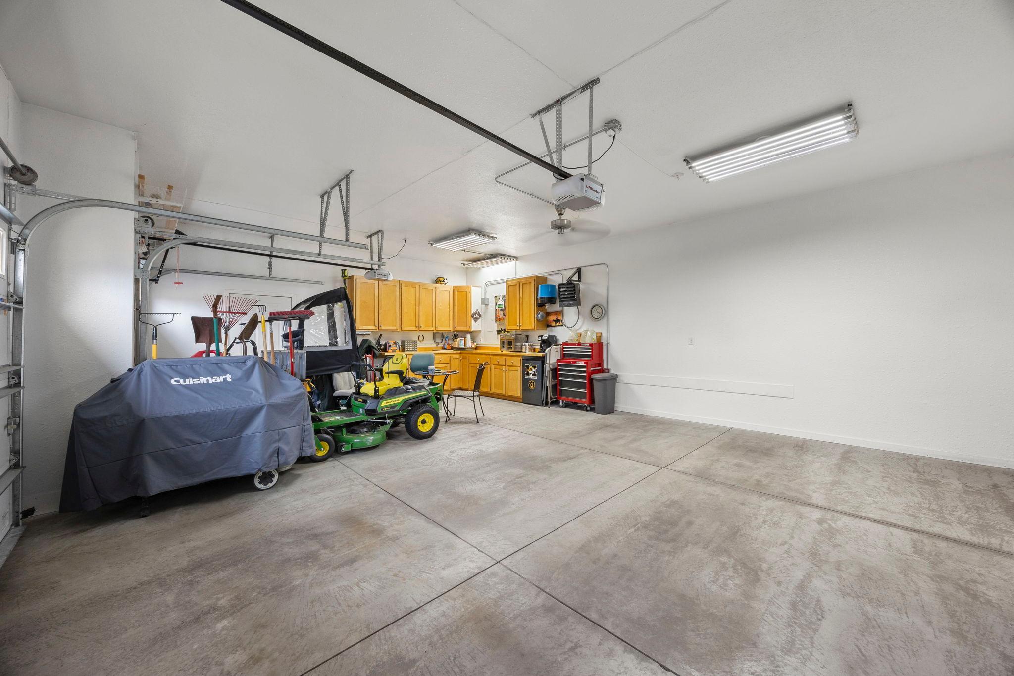 2434 Fillmore Lane SE