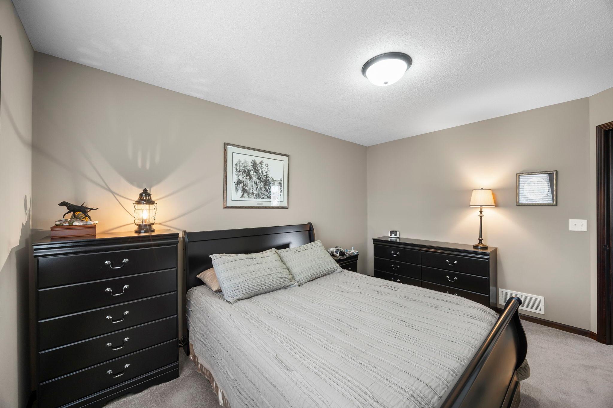 2434 Fillmore Lane SE