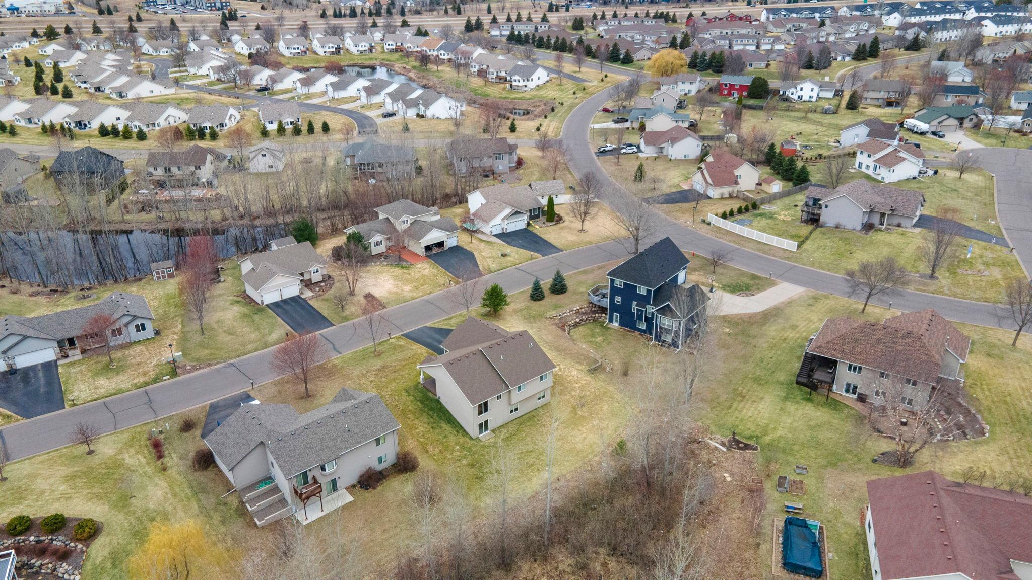 2434 Fillmore Lane SE