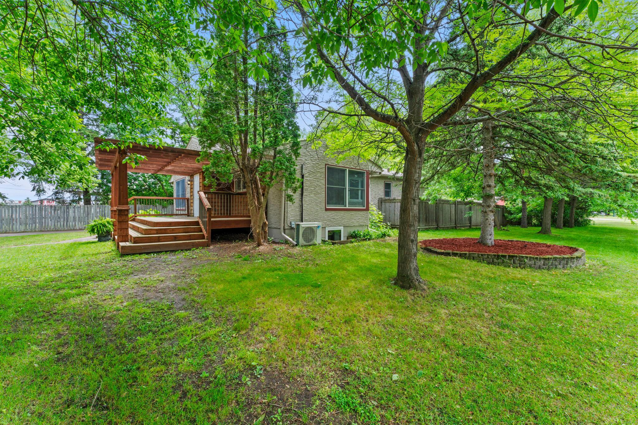 245 10th Avenue SW