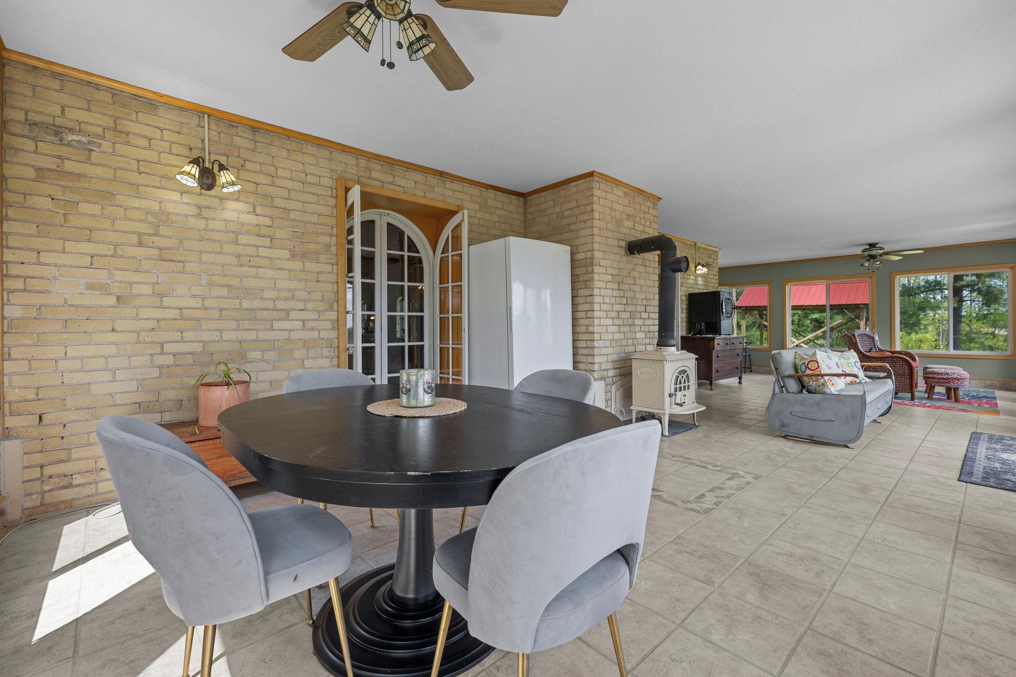 8825 Greeley Loop