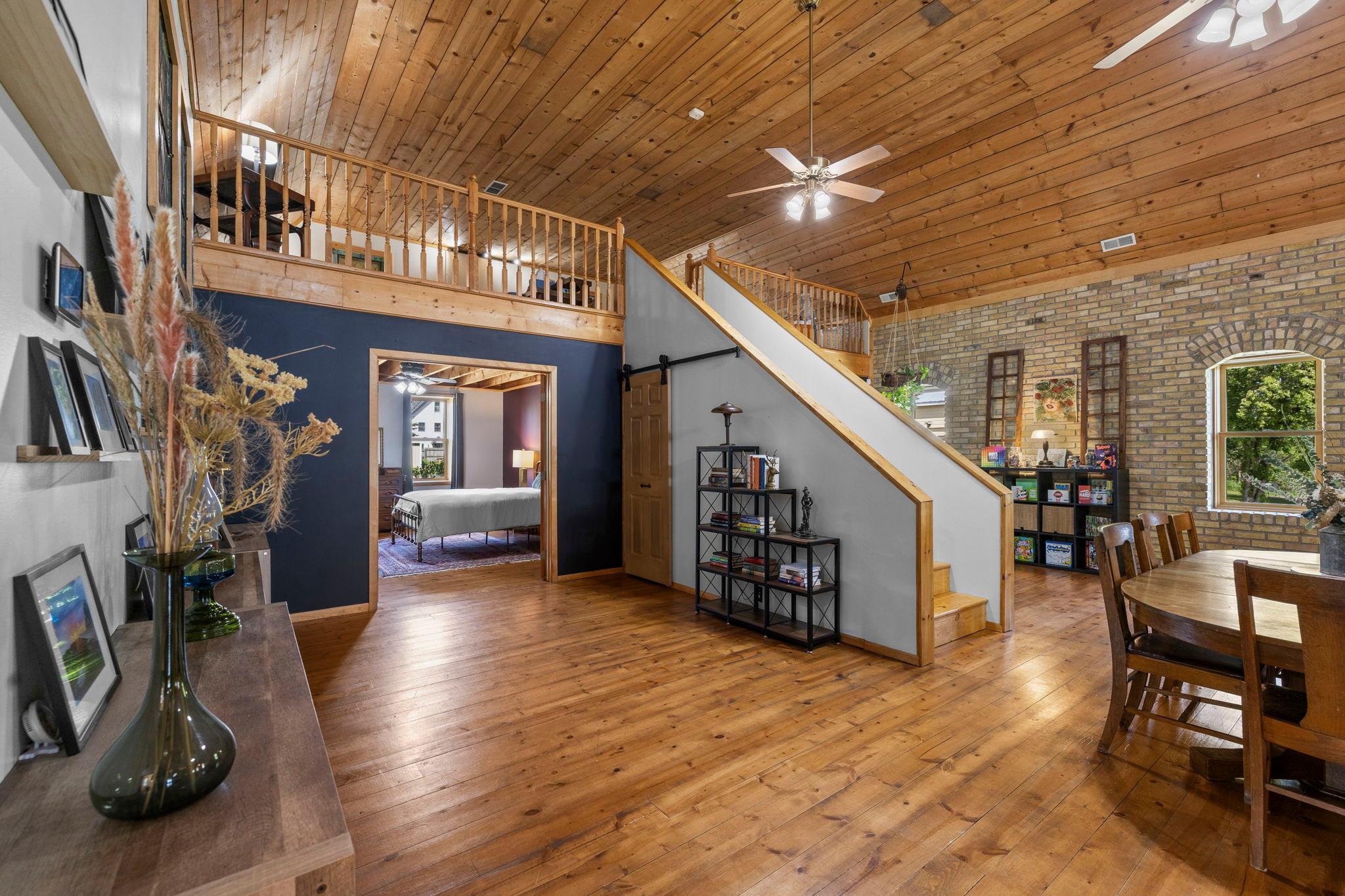 8825 Greeley Loop