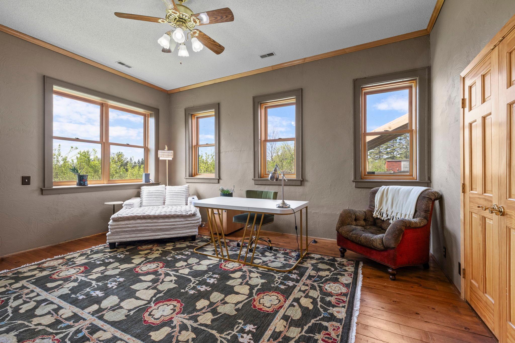 8825 Greeley Loop