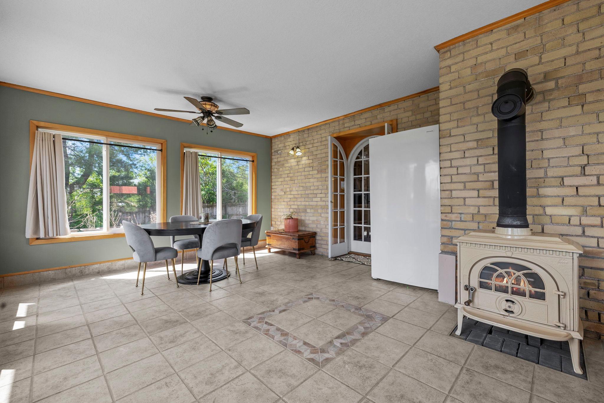 8825 Greeley Loop