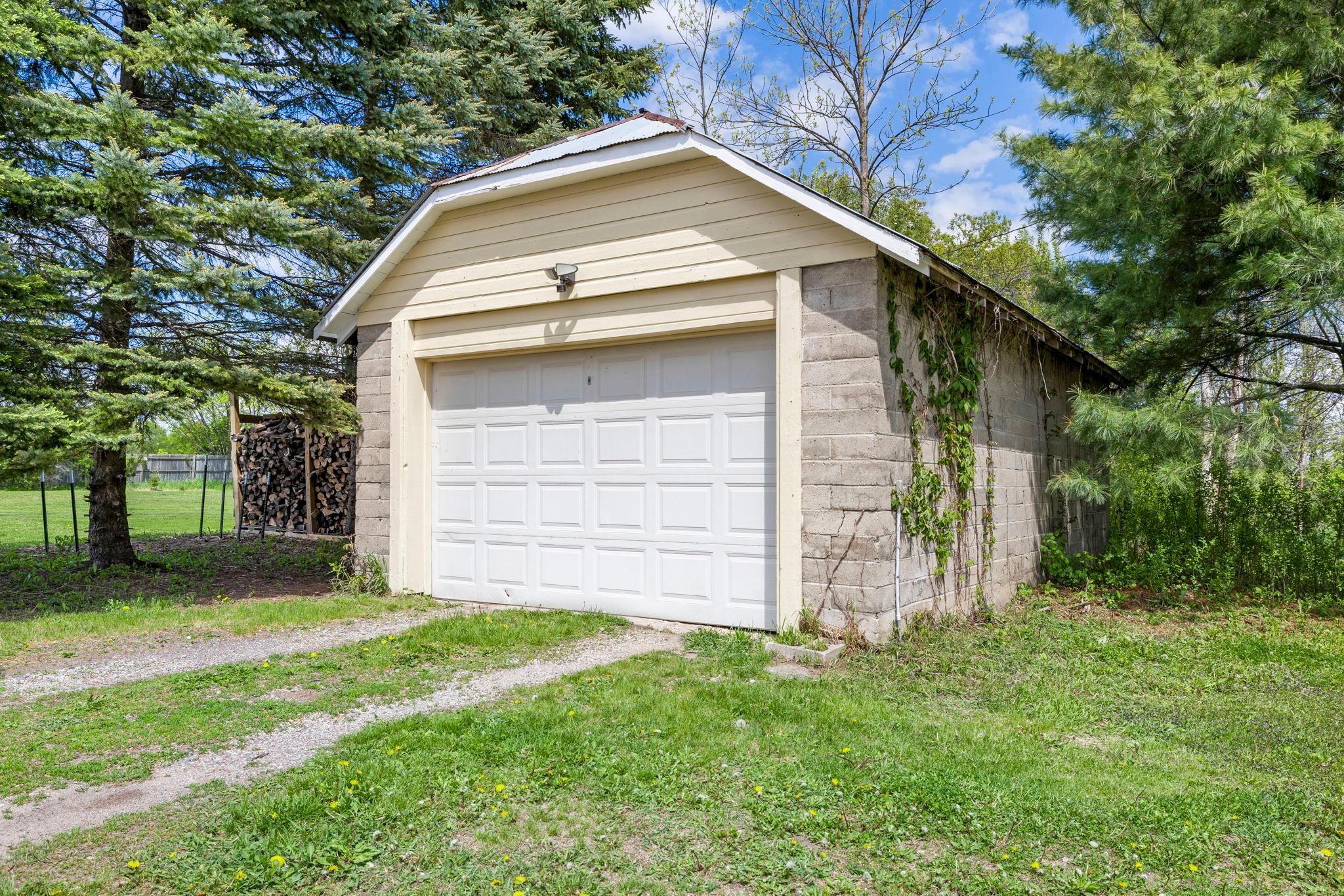8825 Greeley Loop