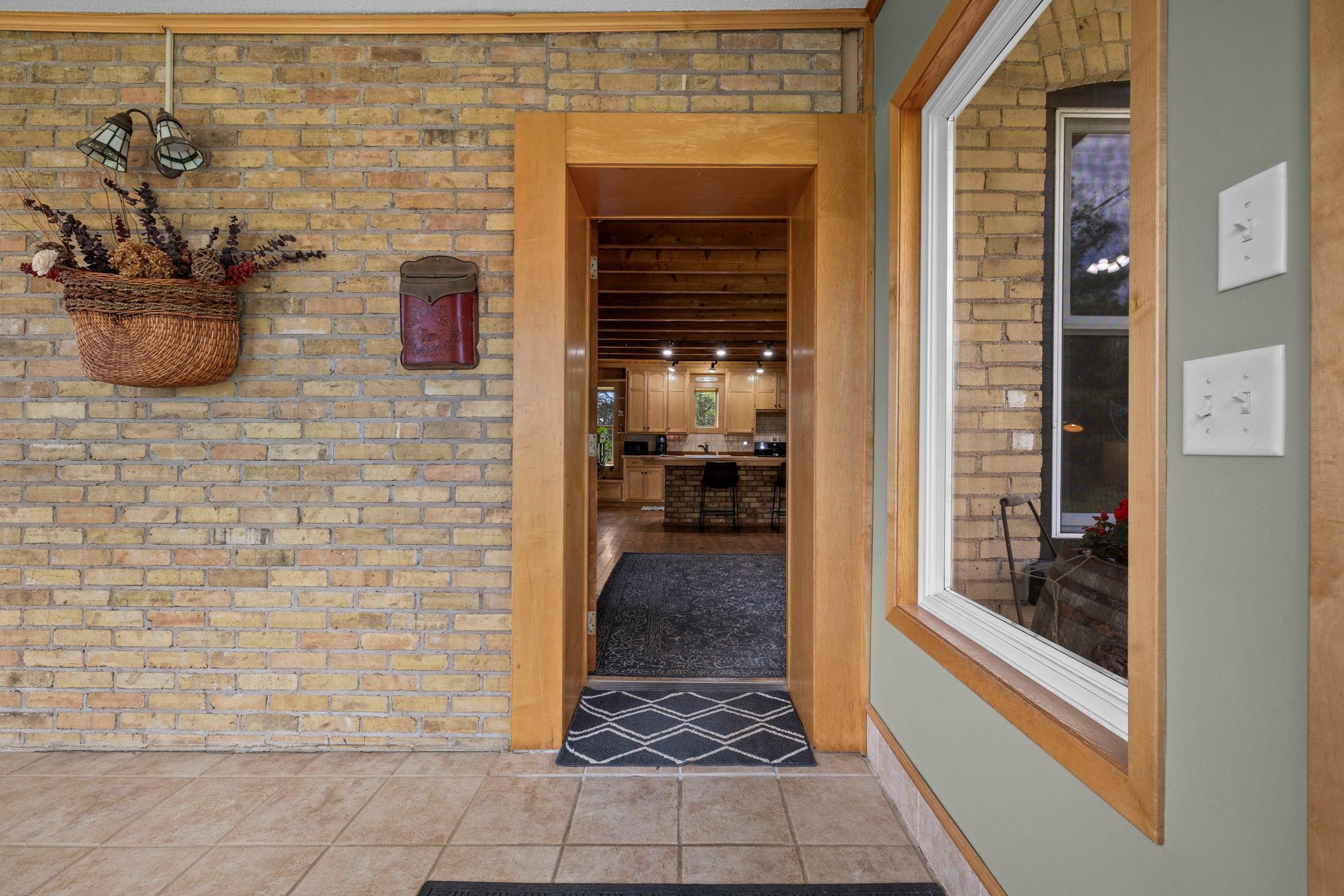 8825 Greeley Loop