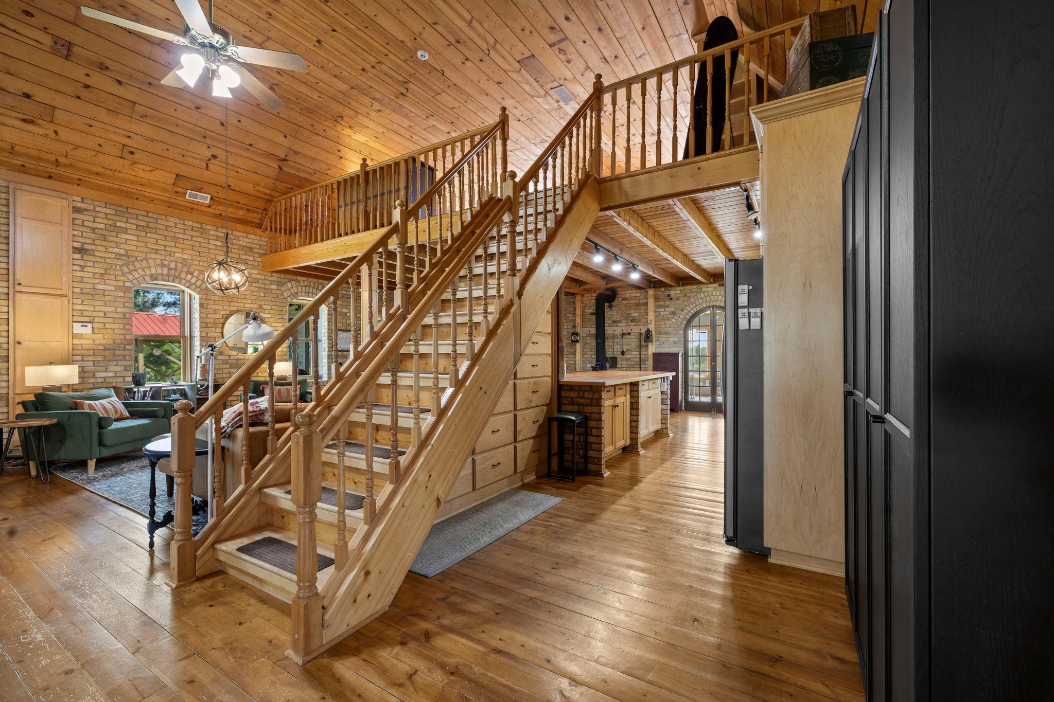 8825 Greeley Loop