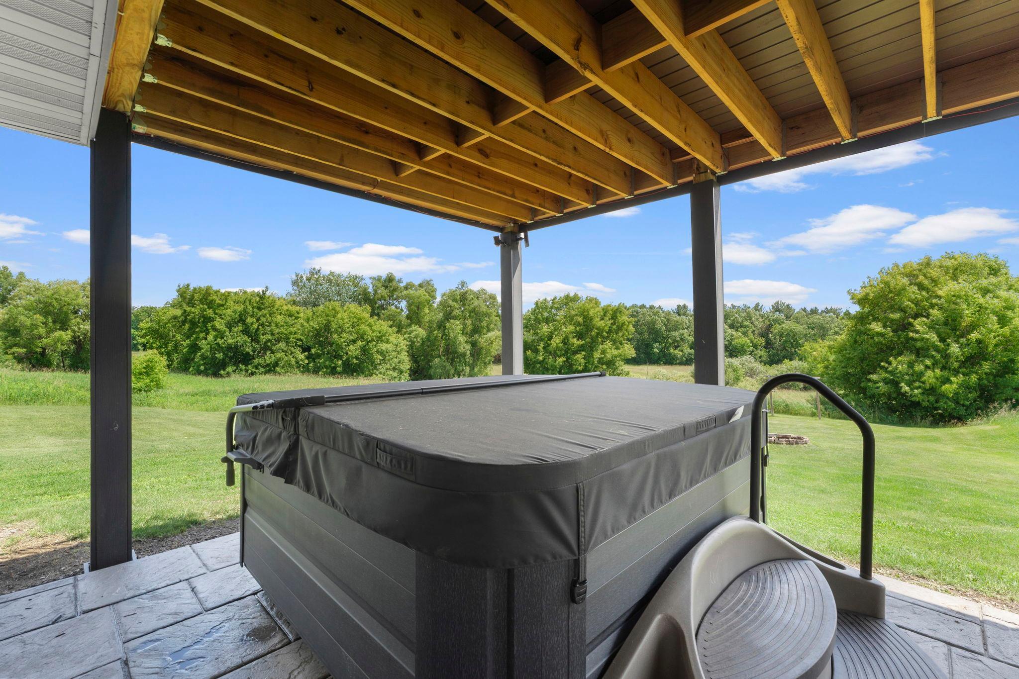 48089 Autumn Court