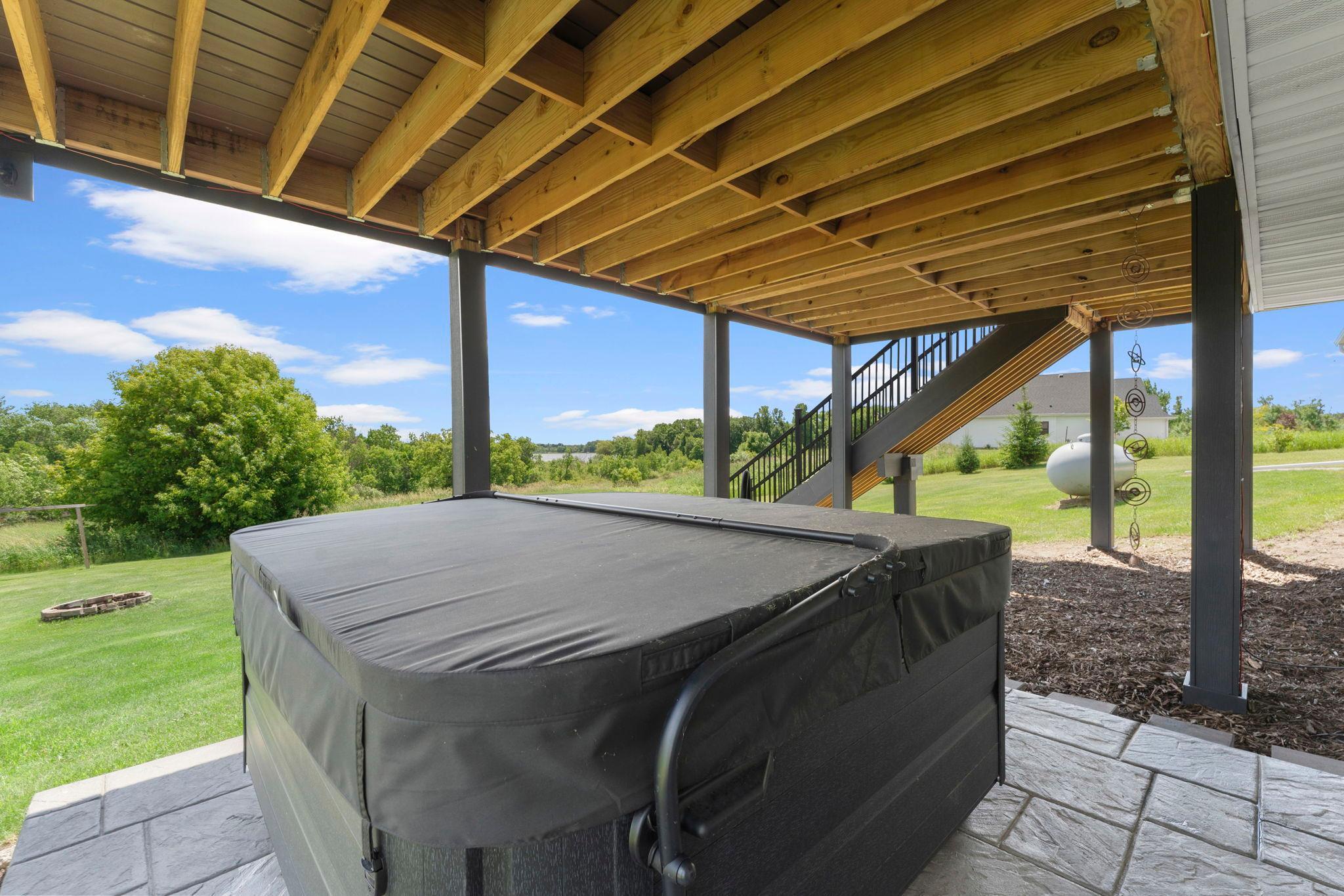 48089 Autumn Court
