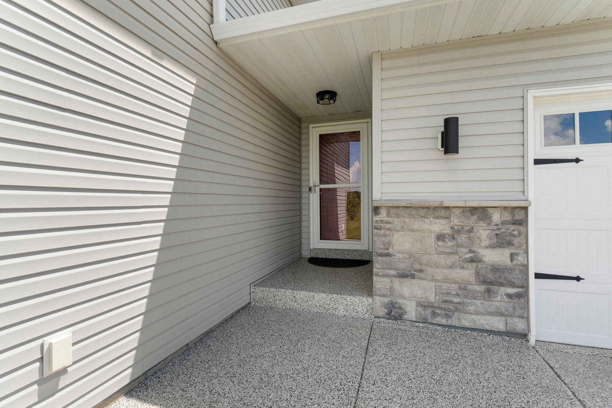 48089 Autumn Court
