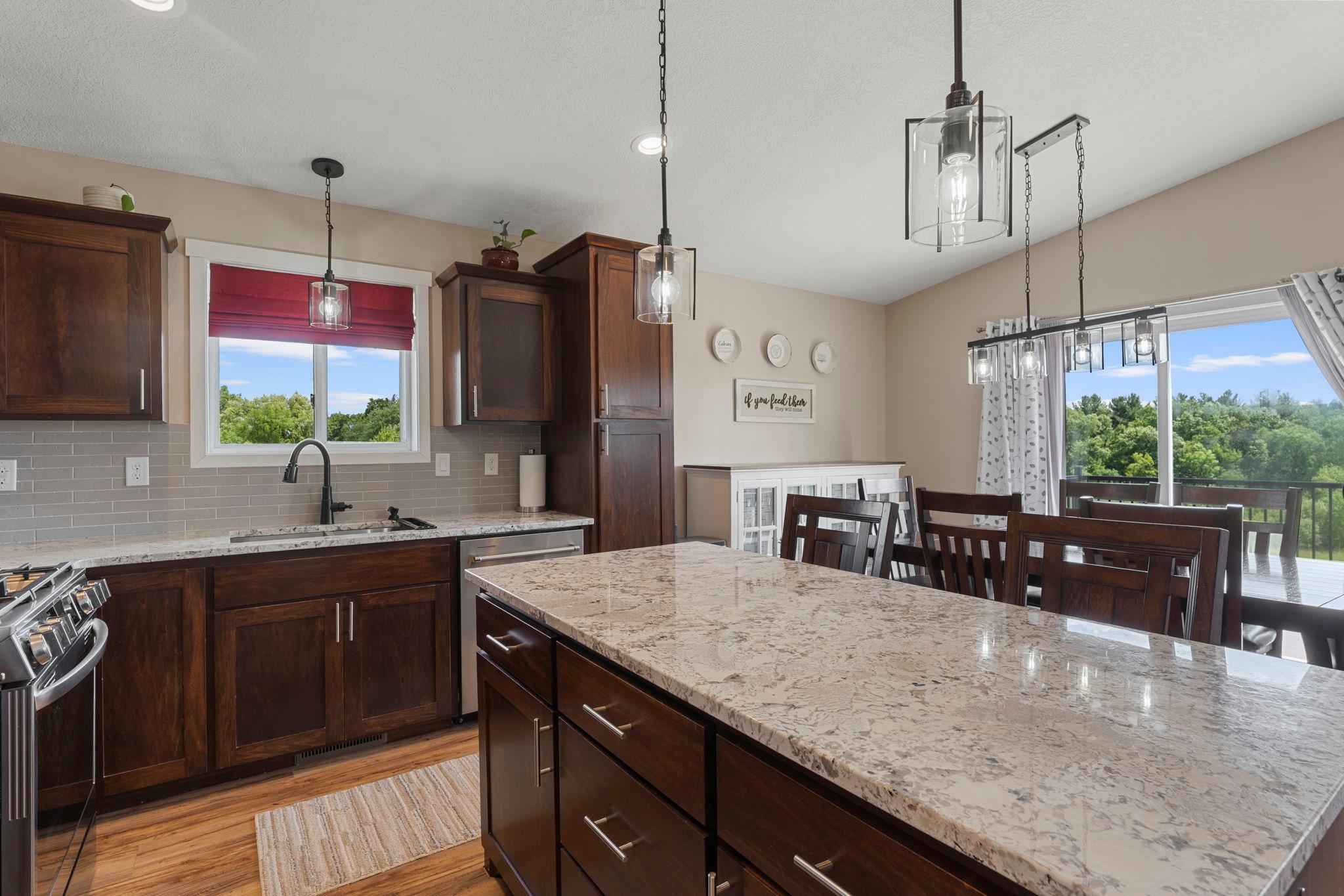 48089 Autumn Court