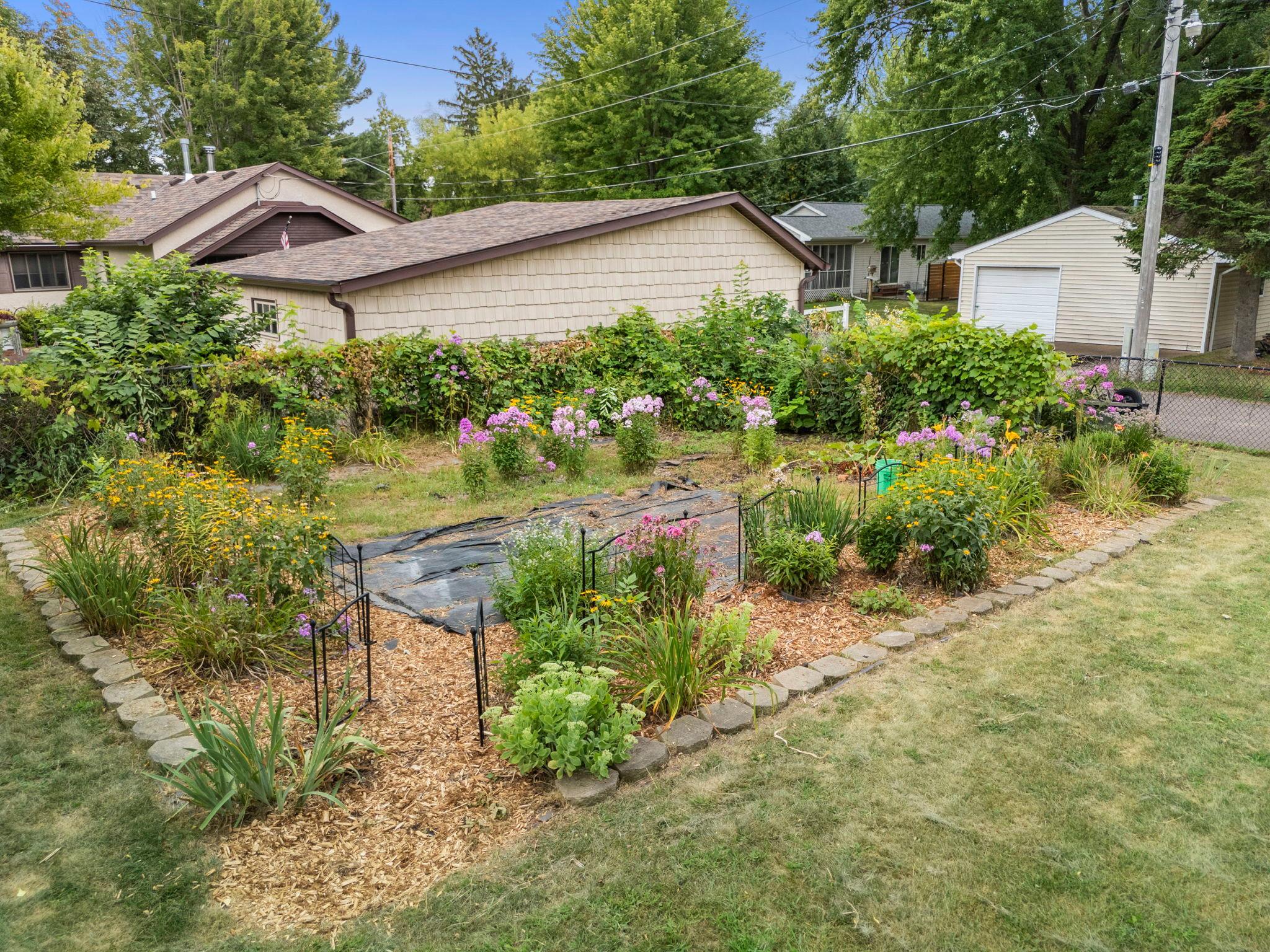 431 4th Avenue SW