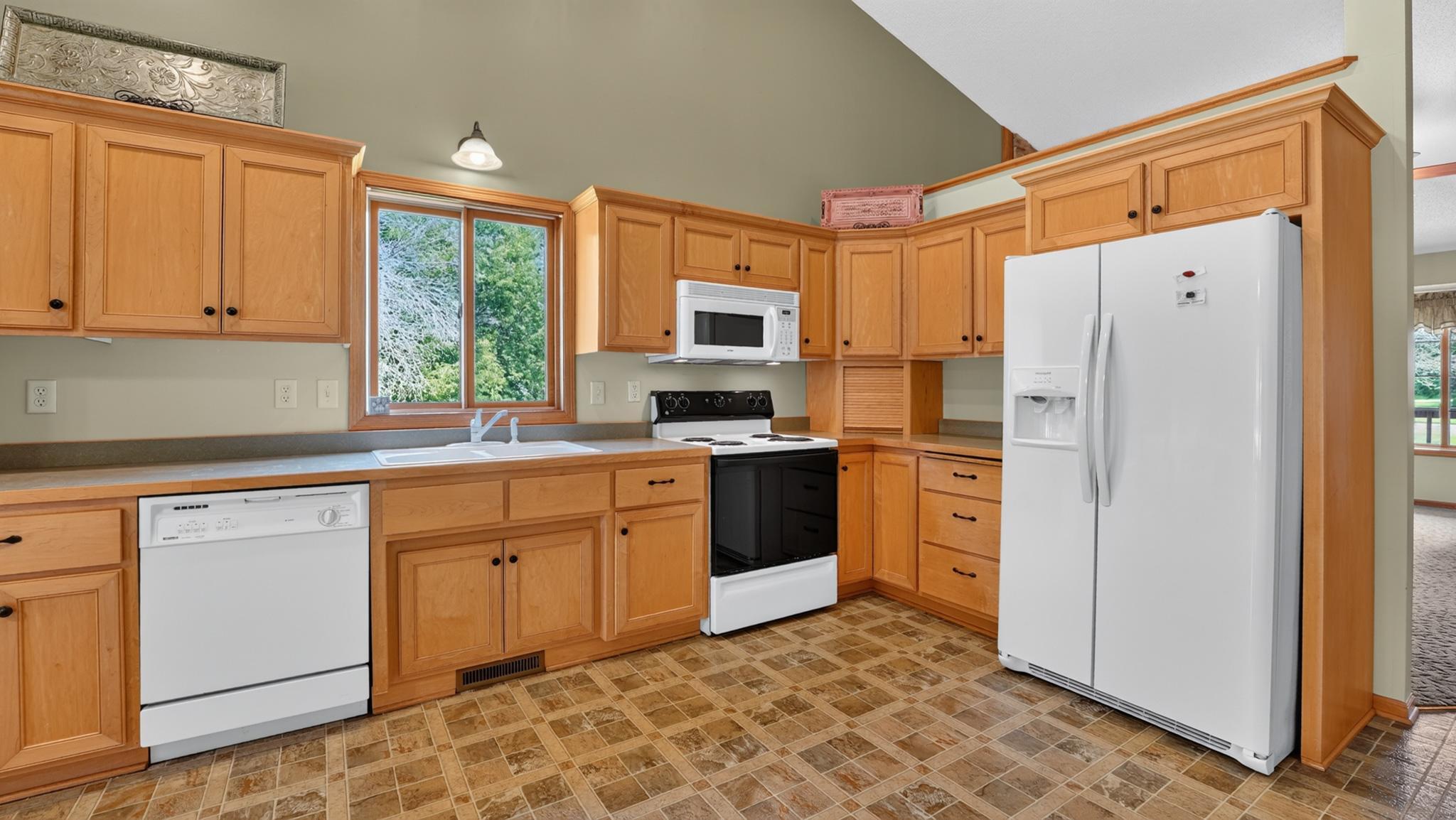37336 Ivy Trail