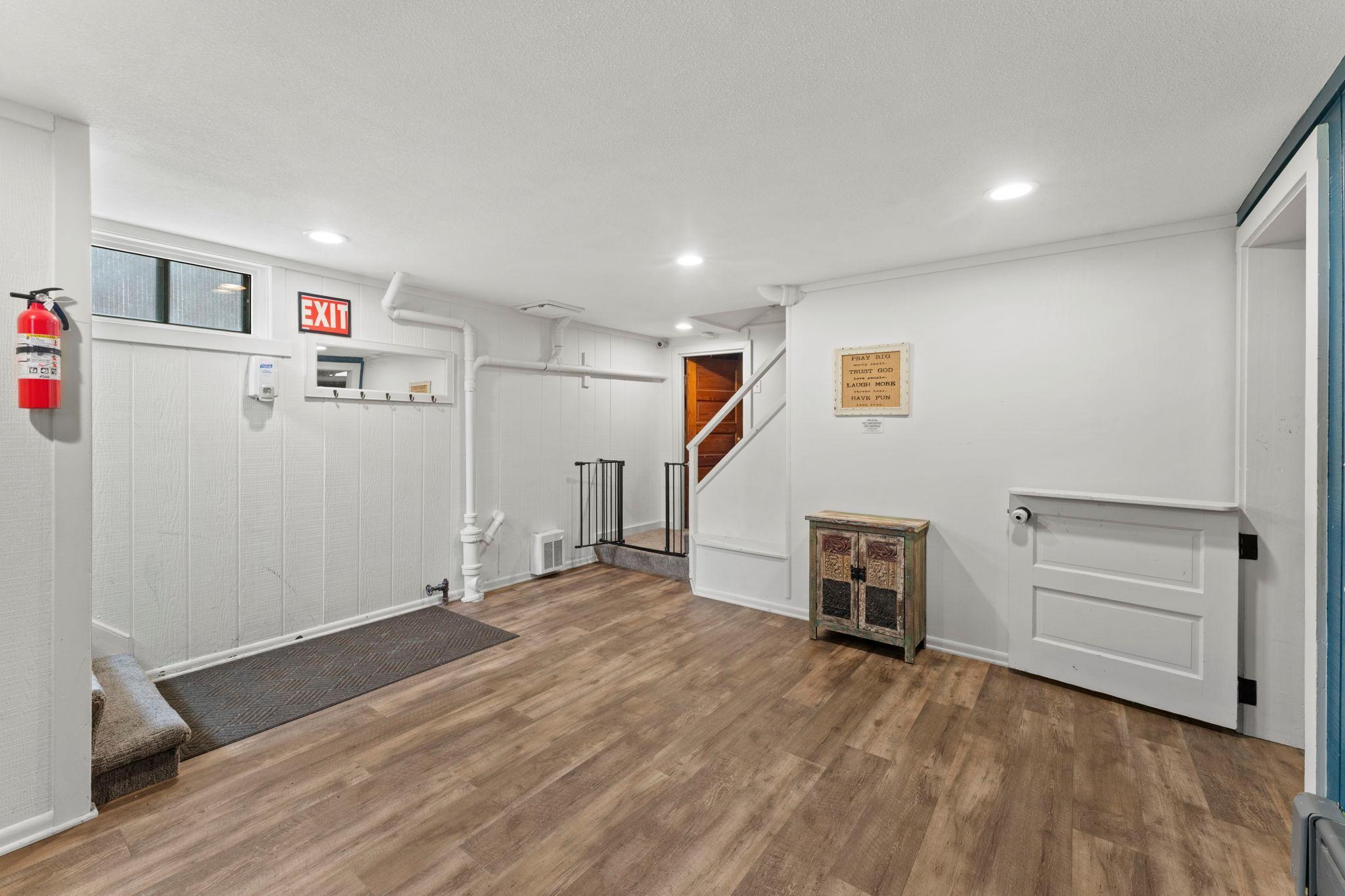 310 Ashland Street S