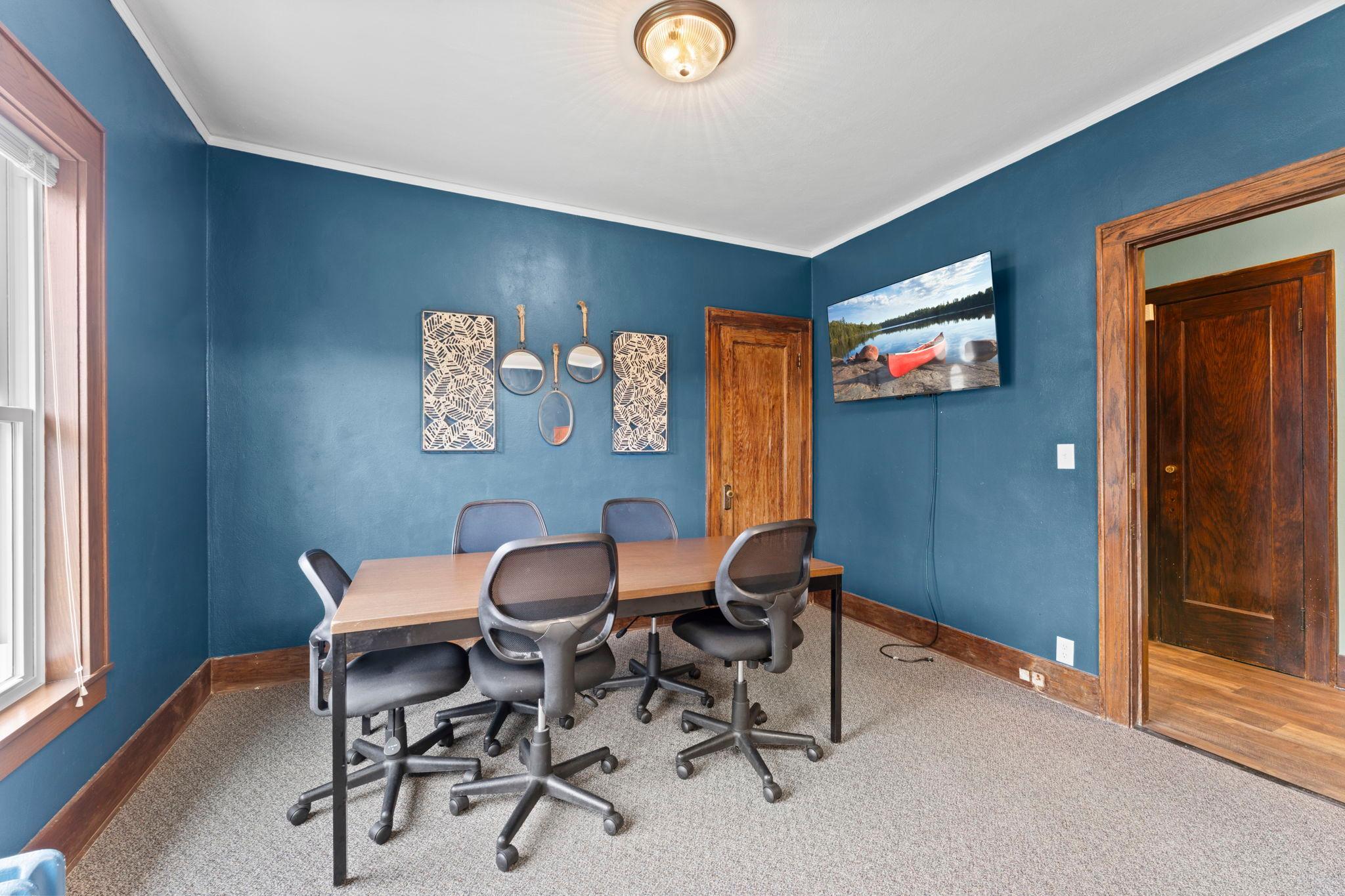 310 Ashland Street S