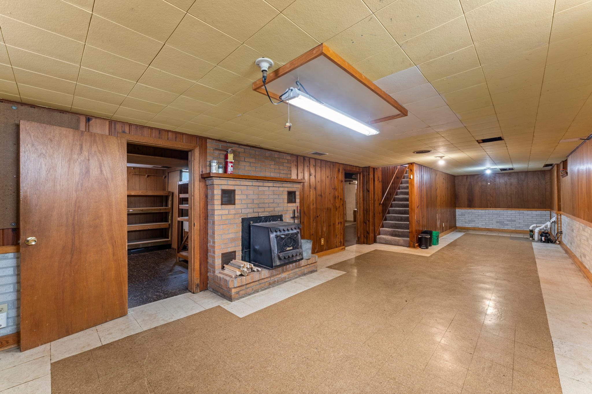 3325 440th Street