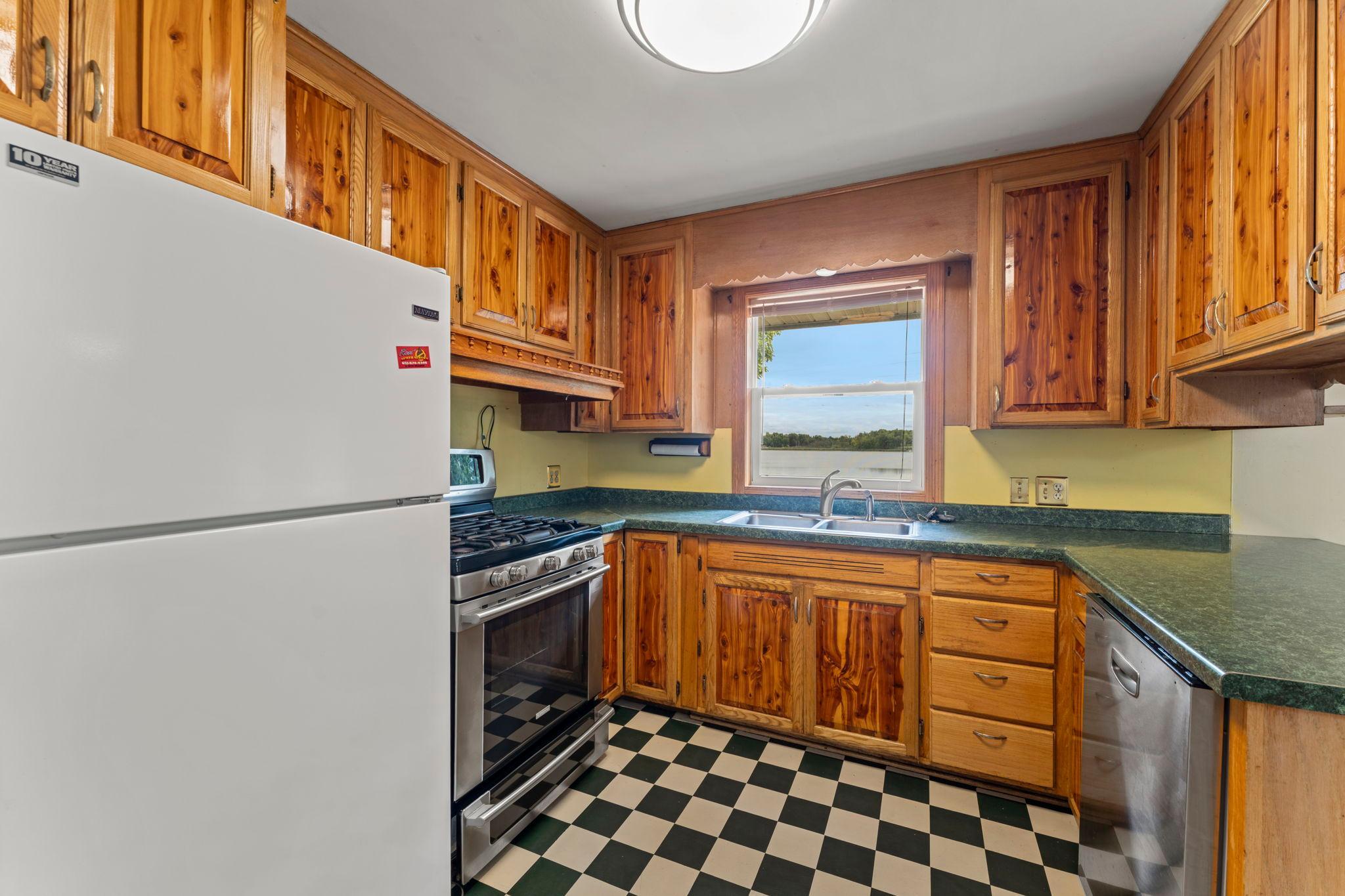 3325 440th Street