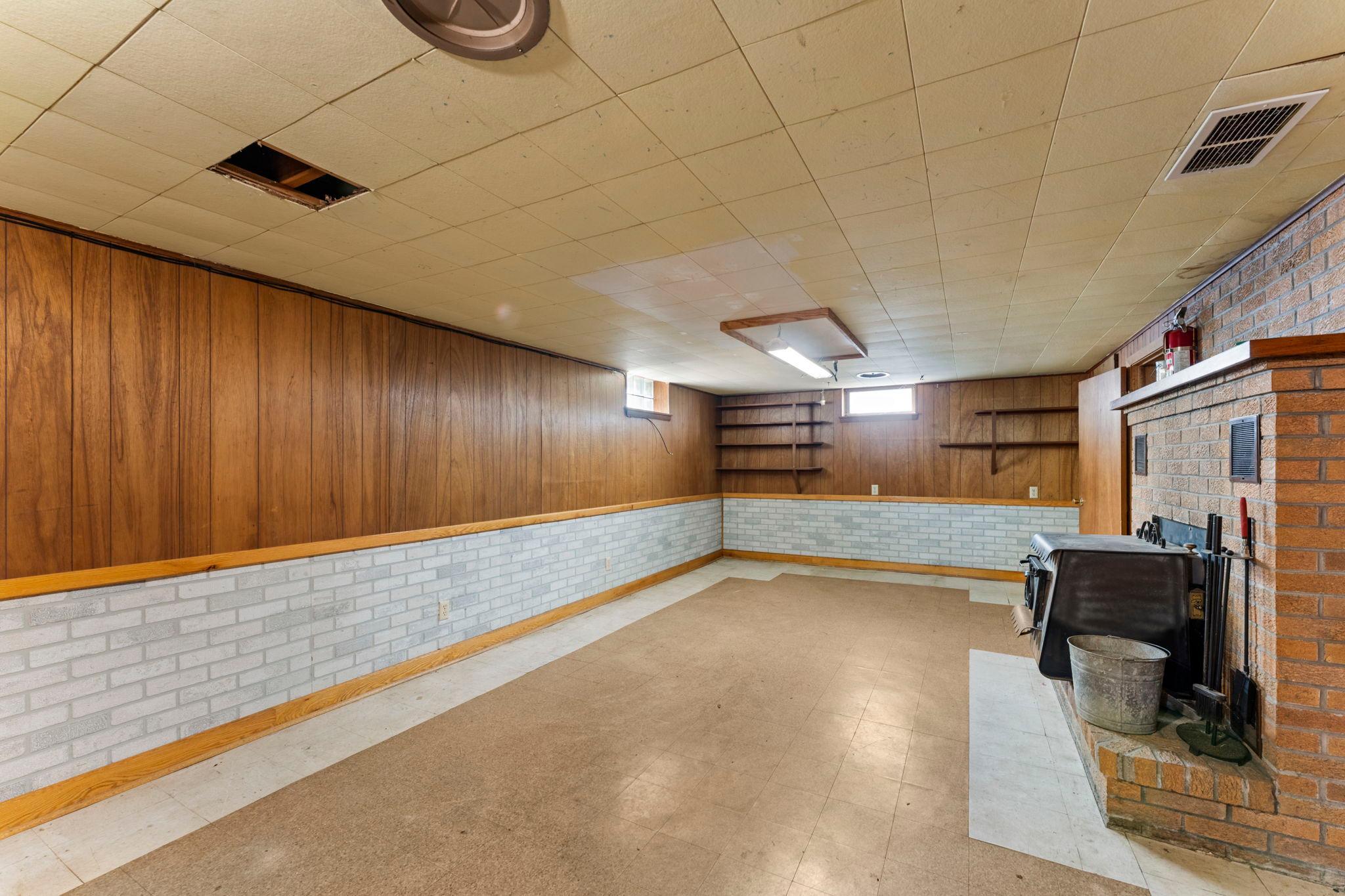 3325 440th Street
