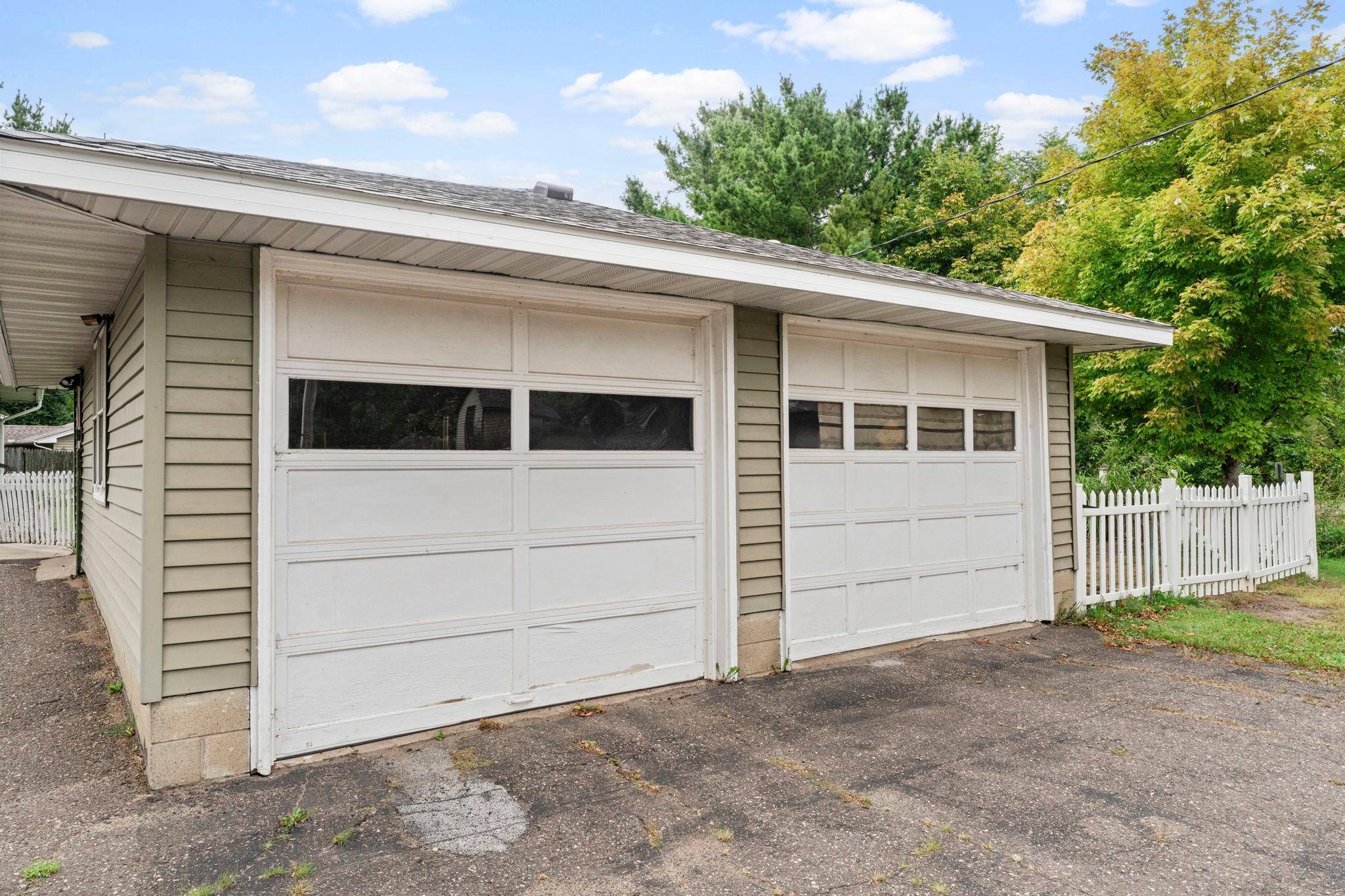 3325 440th Street