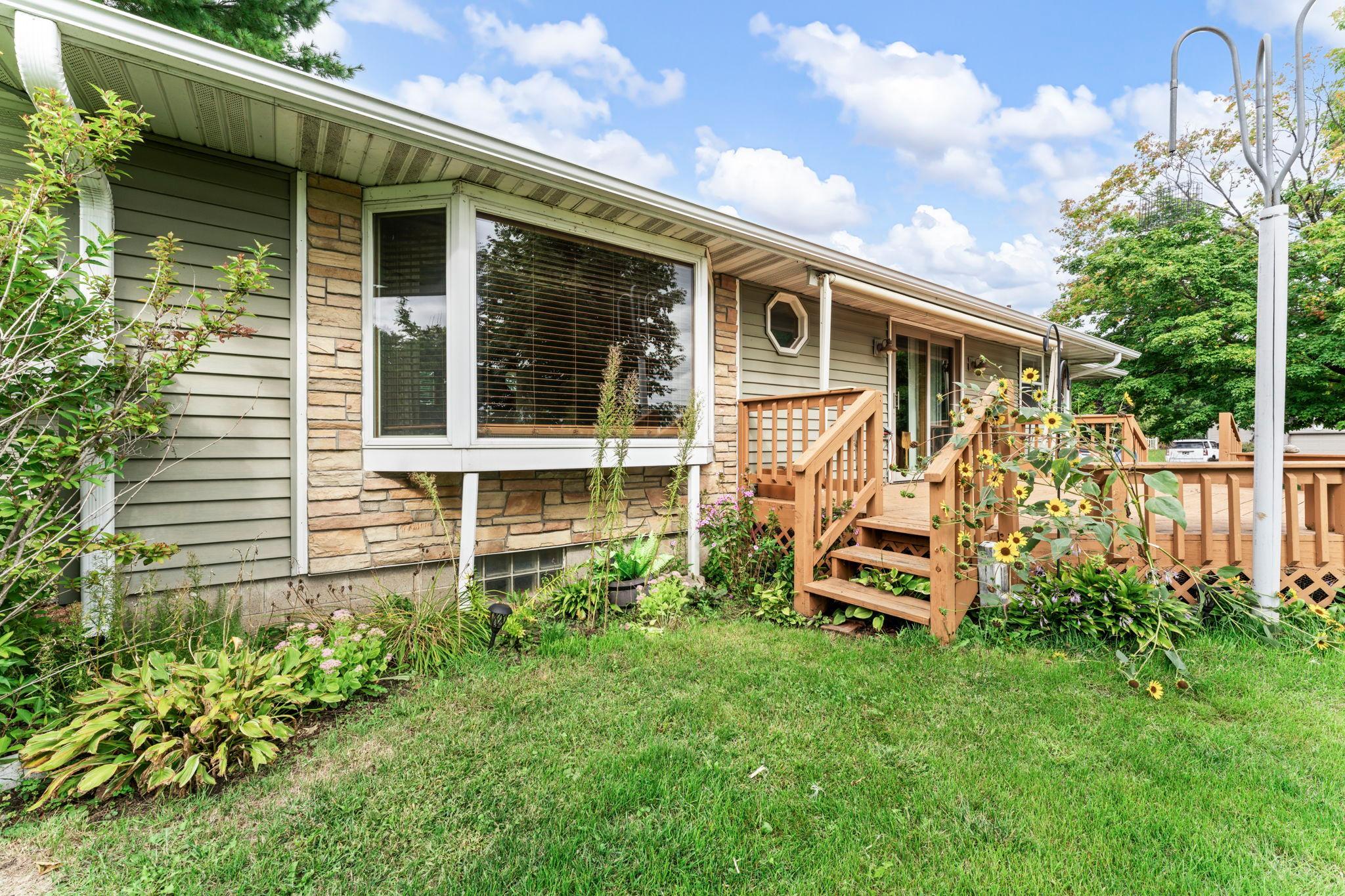 3325 440th Street